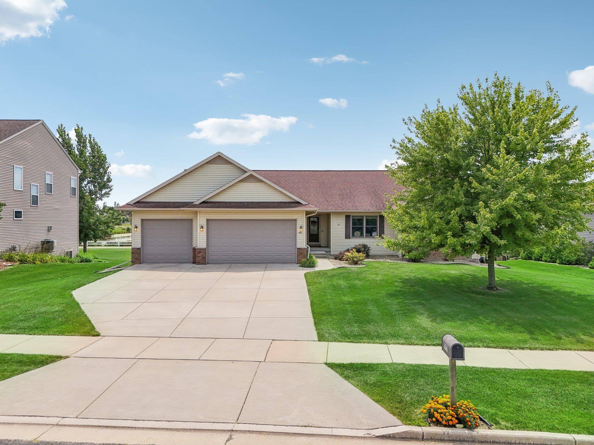 Sun Prairie, WI 53590,1421 Pebblebrook Trail