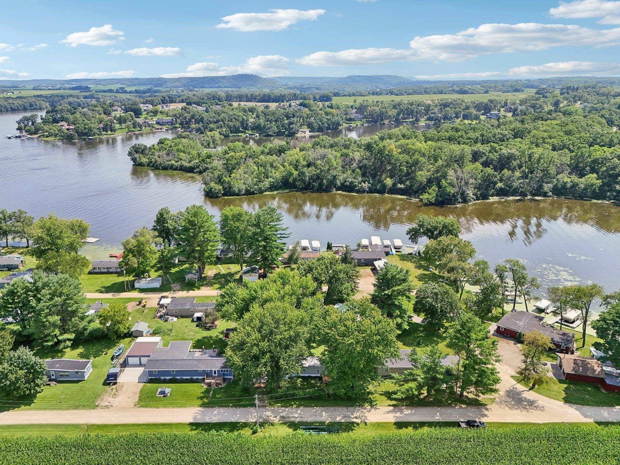 Merrimac, WI 53561,E12671 Weigands Bay N