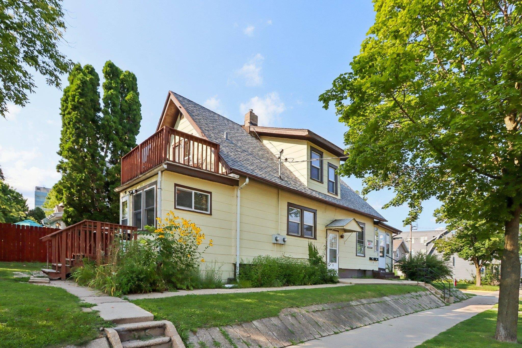 Madison, WI 53715,842 S Brooks Street