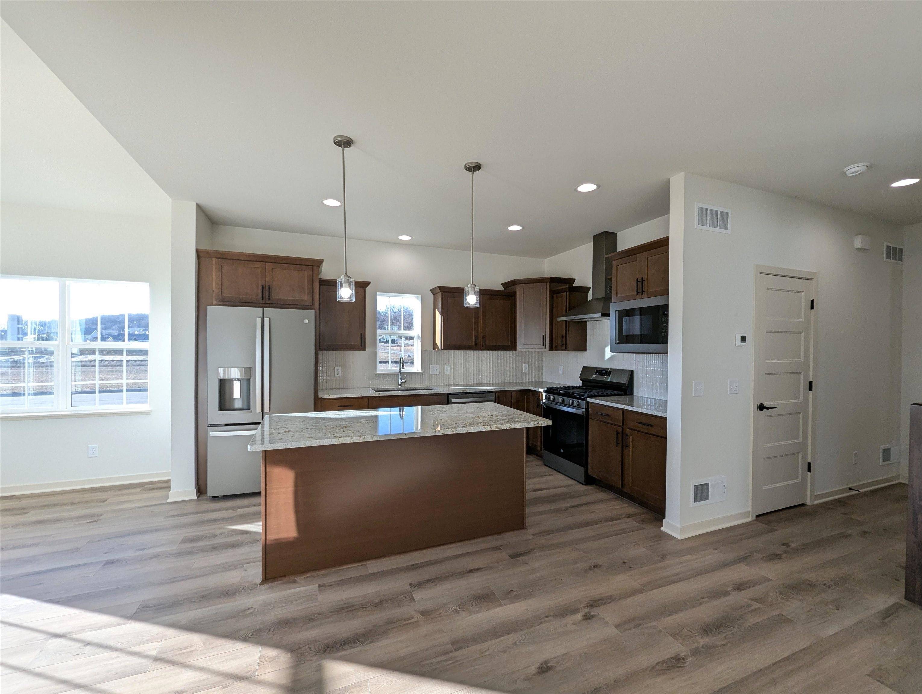 Middleton, WI 53562,6989 Spotted Sandpiper Street