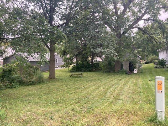Stoughton, WI 53589,417 East Street