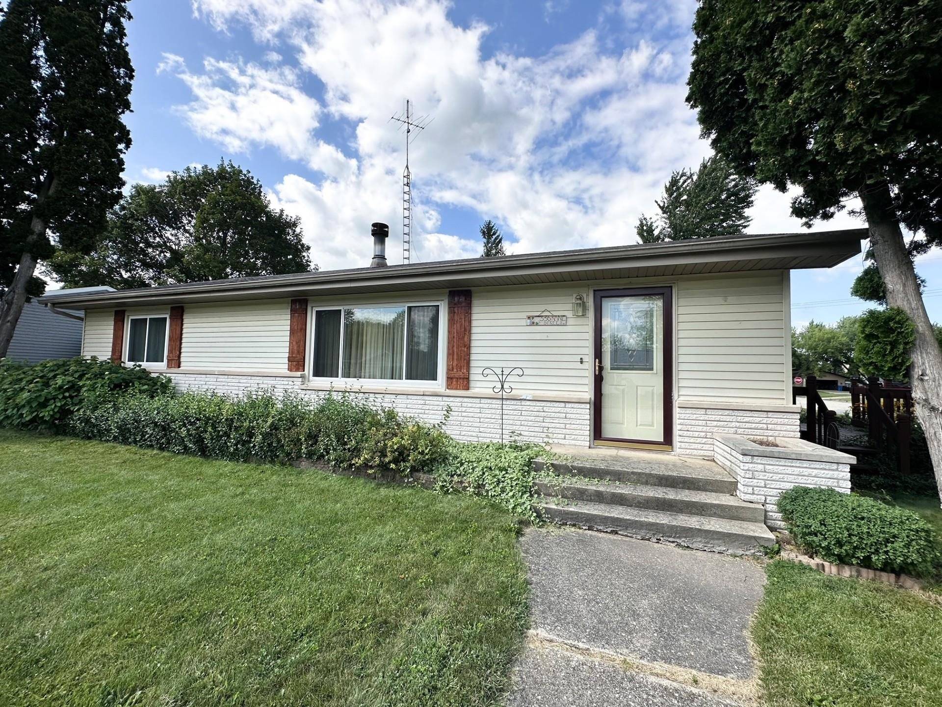 Fall River, WI 53932,336 Kane Street