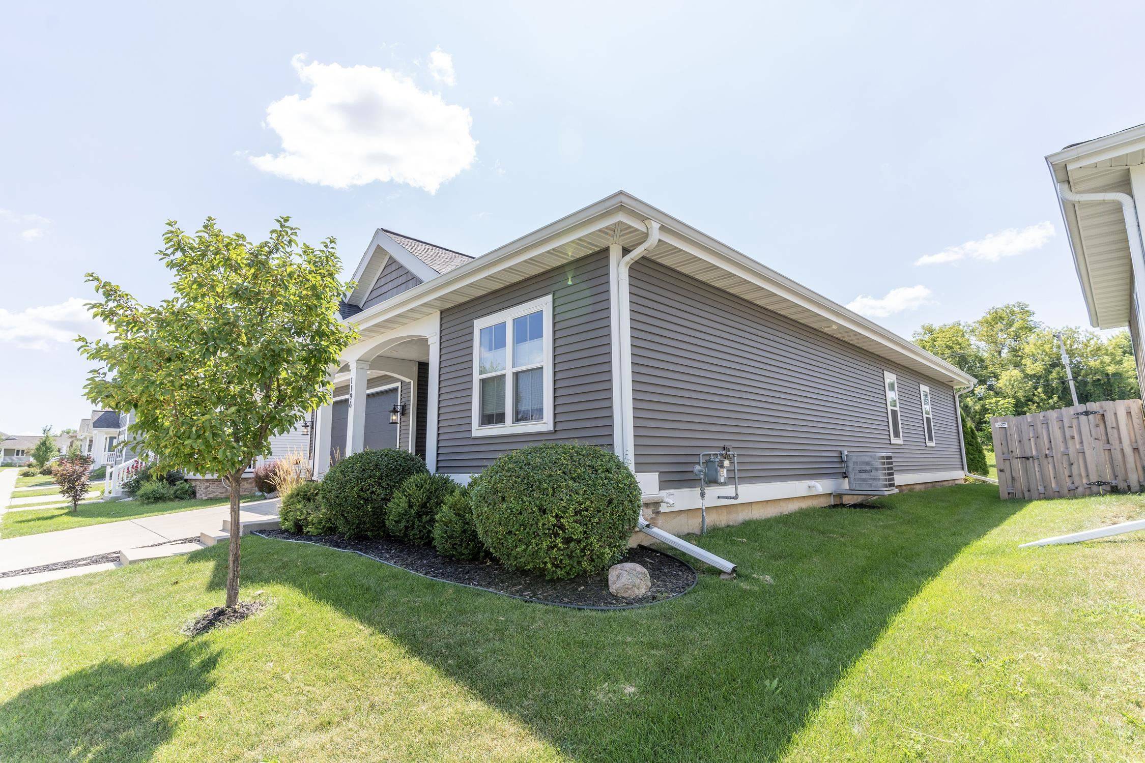 Sun Prairie, WI 53590,1196 Fairhaven Road