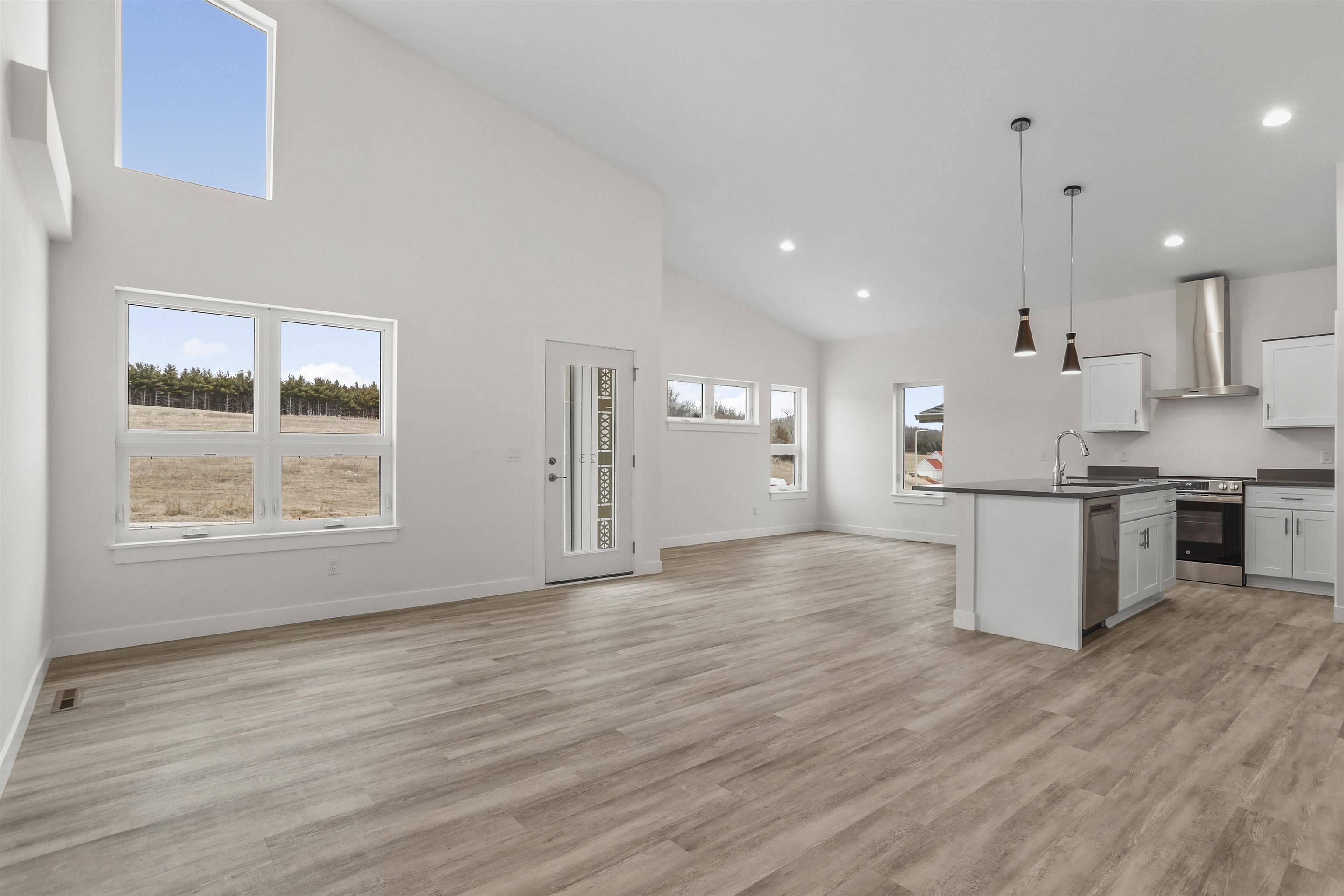 Poynette, WI 53955,123 Lupine Avenue