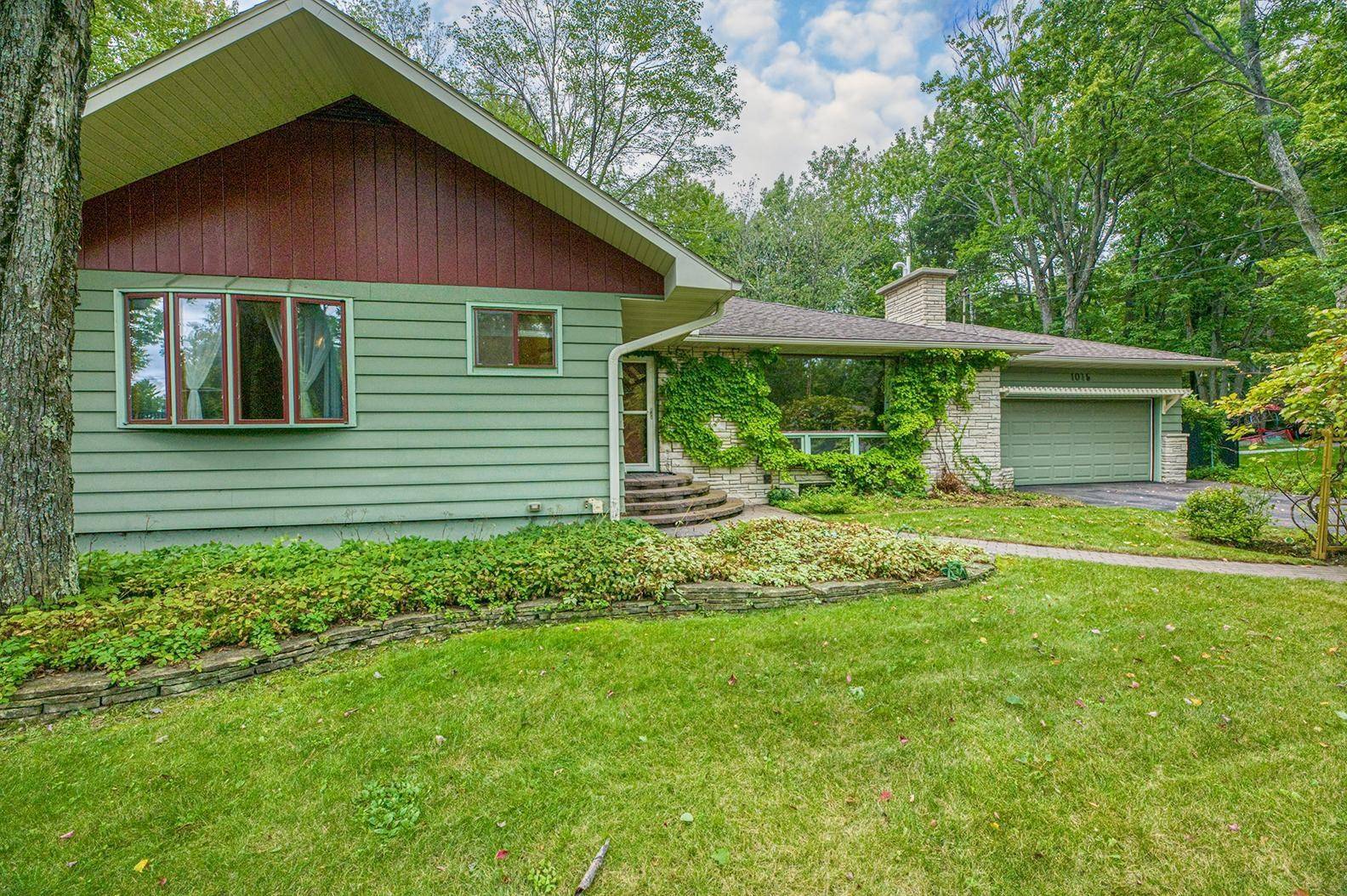 Rhinelander, WI 54501,1045 Woodland Drive