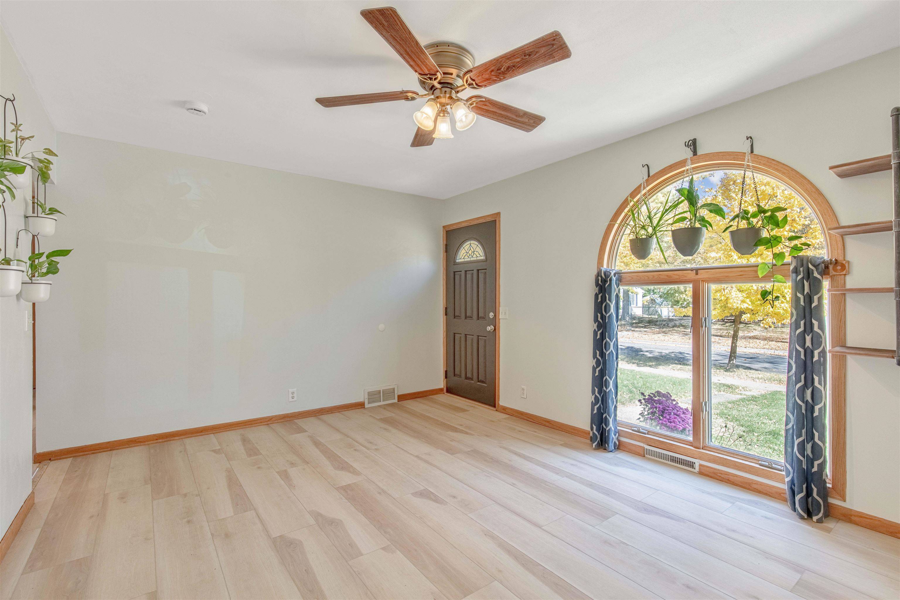 Madison, WI 53714-2903,3833 CLOVER Lane