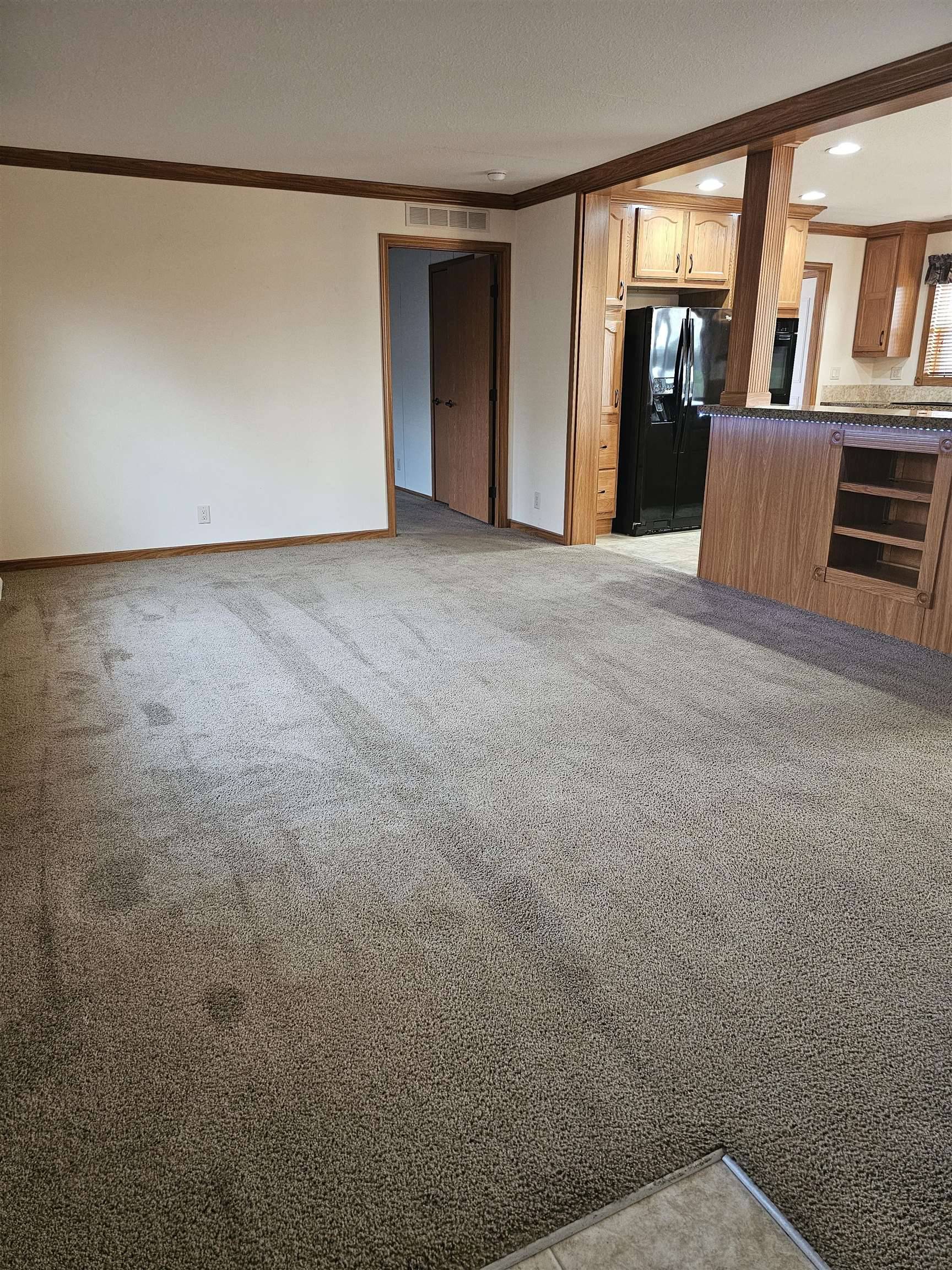 Waupun, WI 53963,916 S Madison Street #8