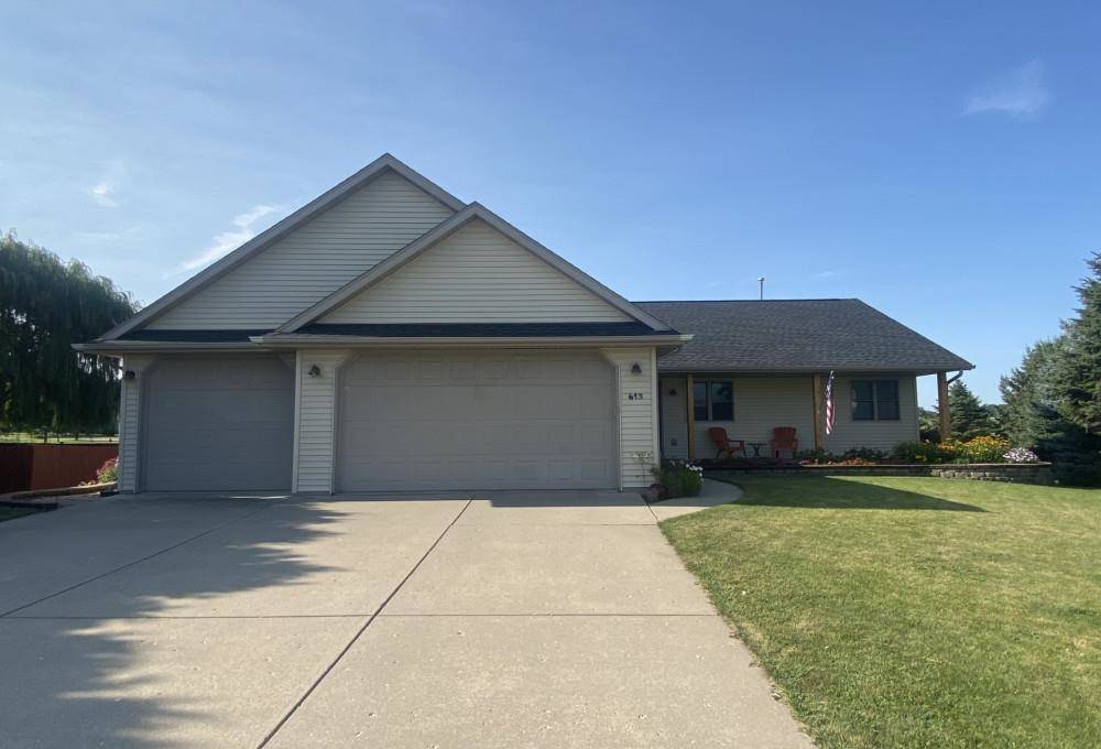 Evansville, WI 53536,613 Emmanuel Court