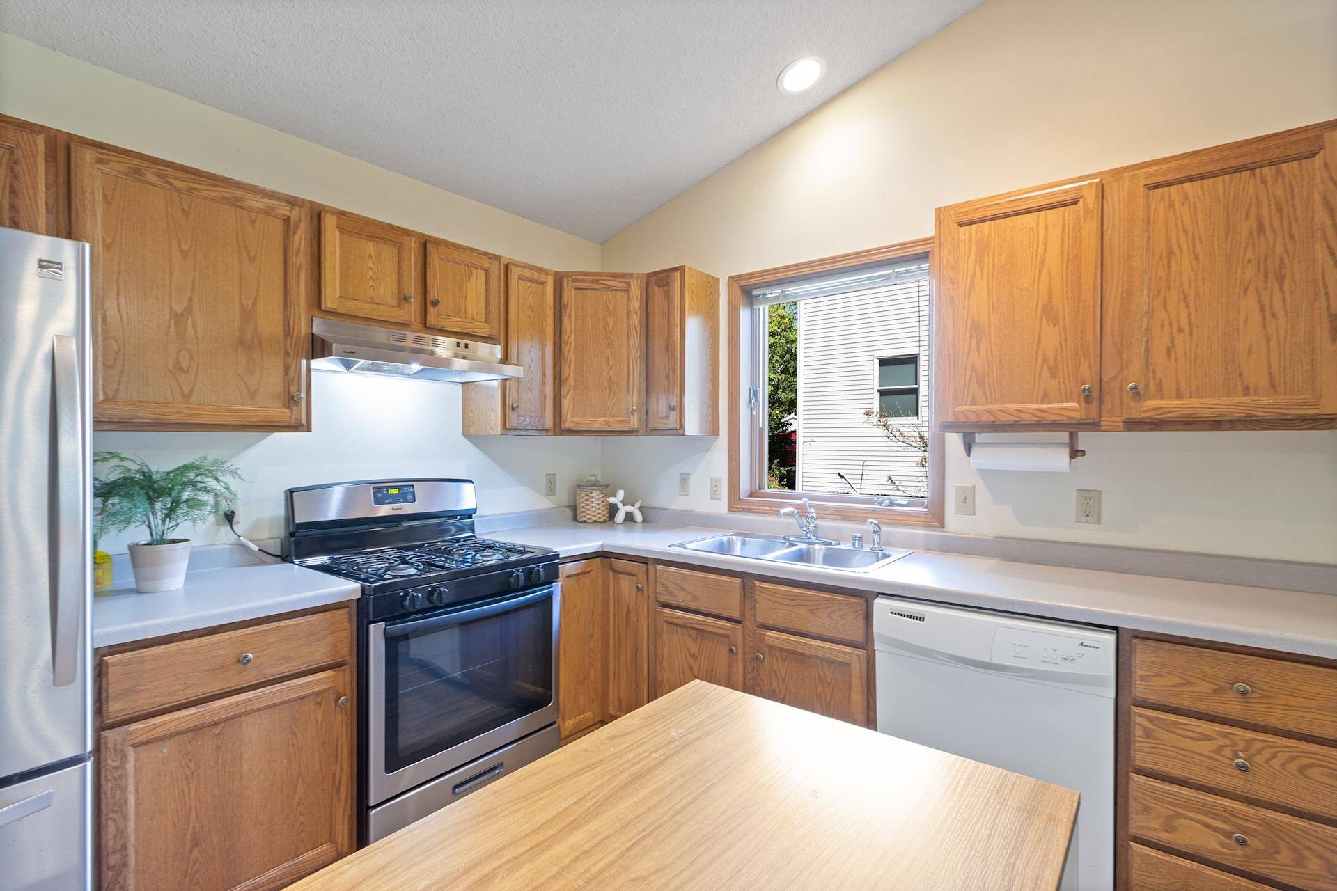 Fitchburg, WI 53719-5124,3008 Arapaho Drive