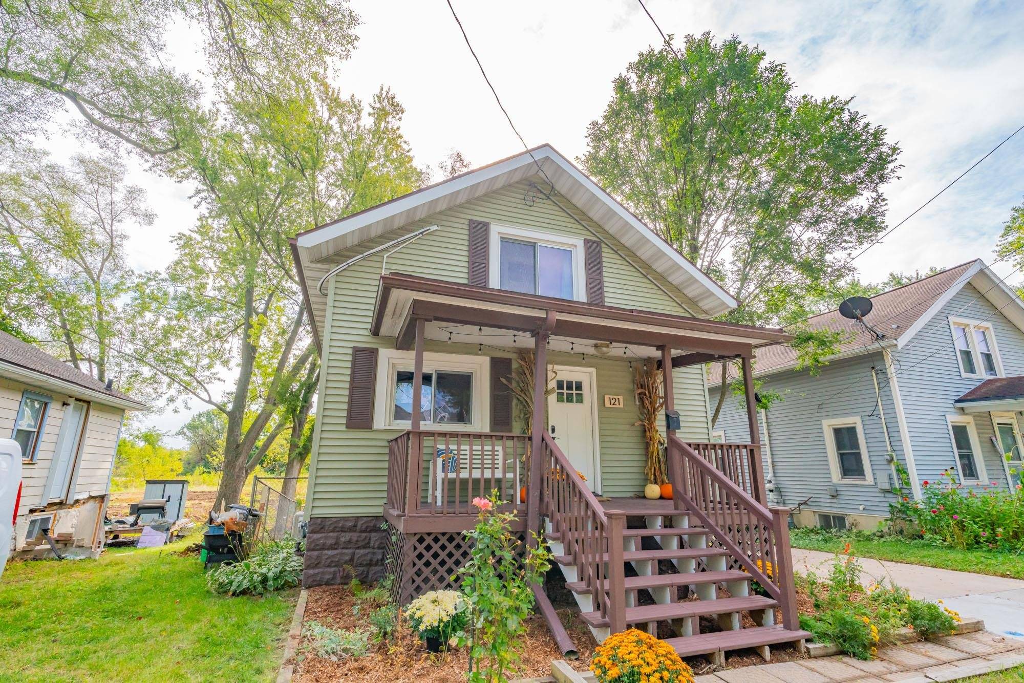 Madison, WI 53714,121 N Fair Oaks Avenue