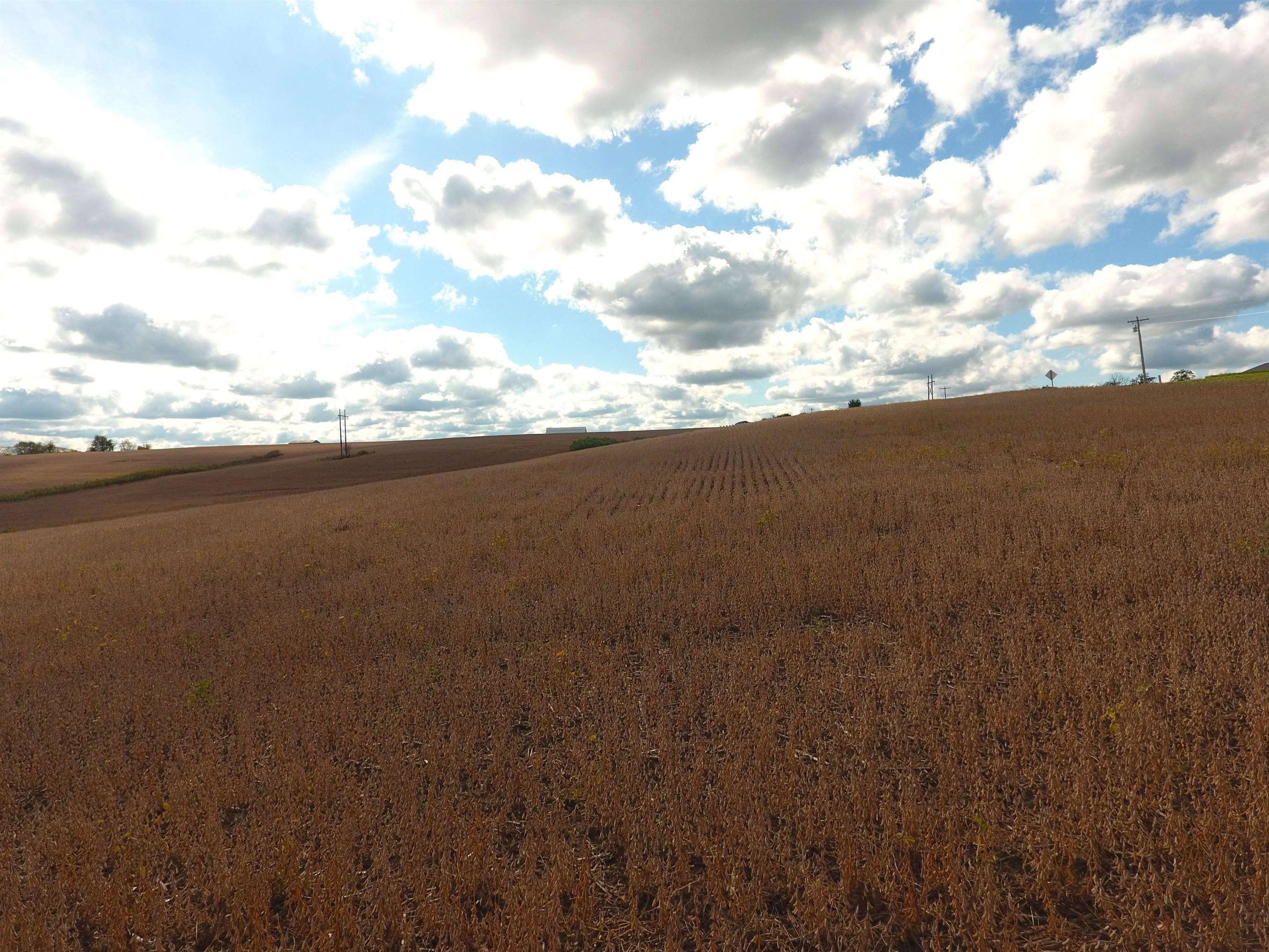 Gays Mills, WI 54631,13.6+/- McKeown Road