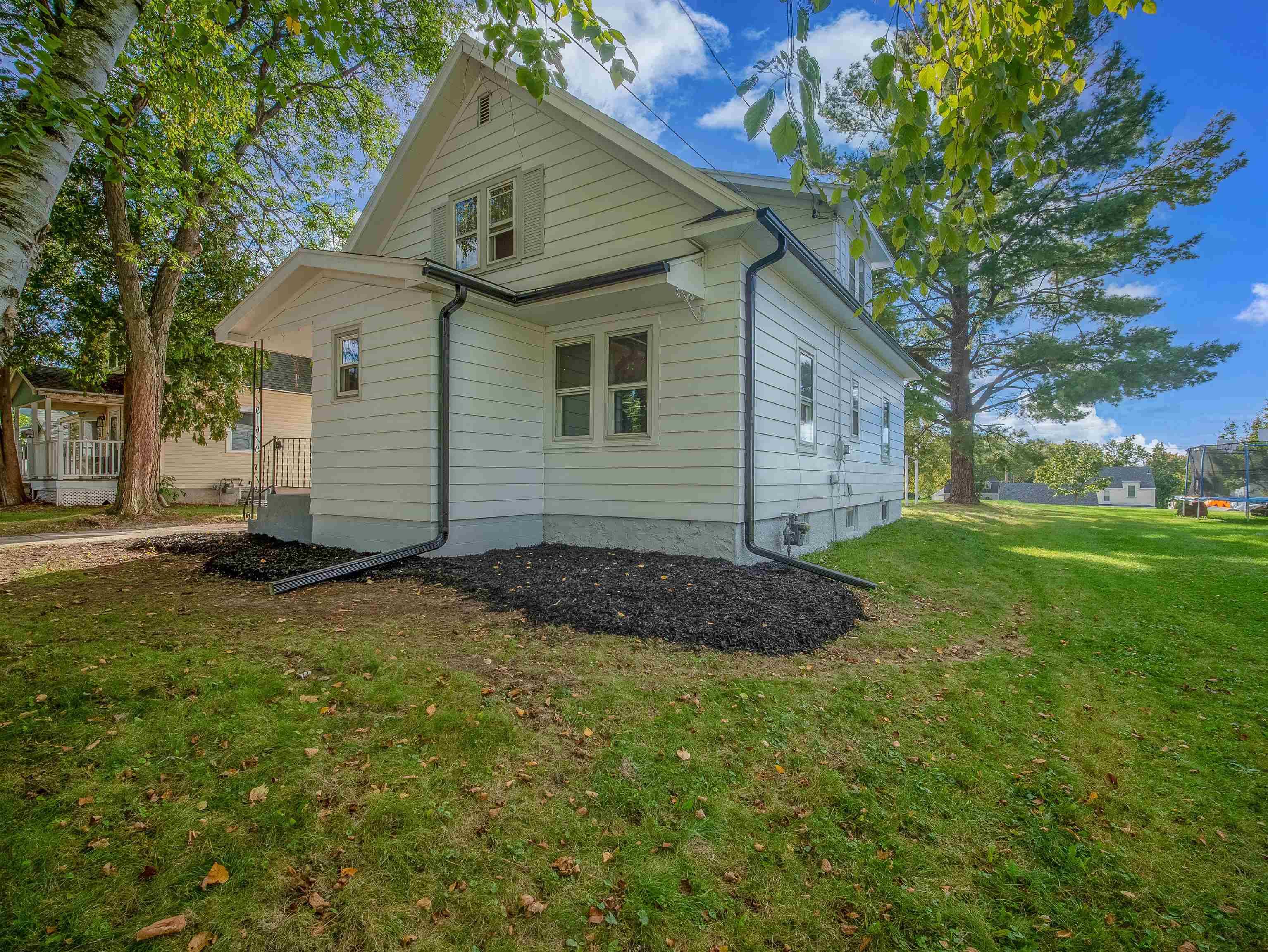 Beaver Dam, WI 53916,506 Grove Street