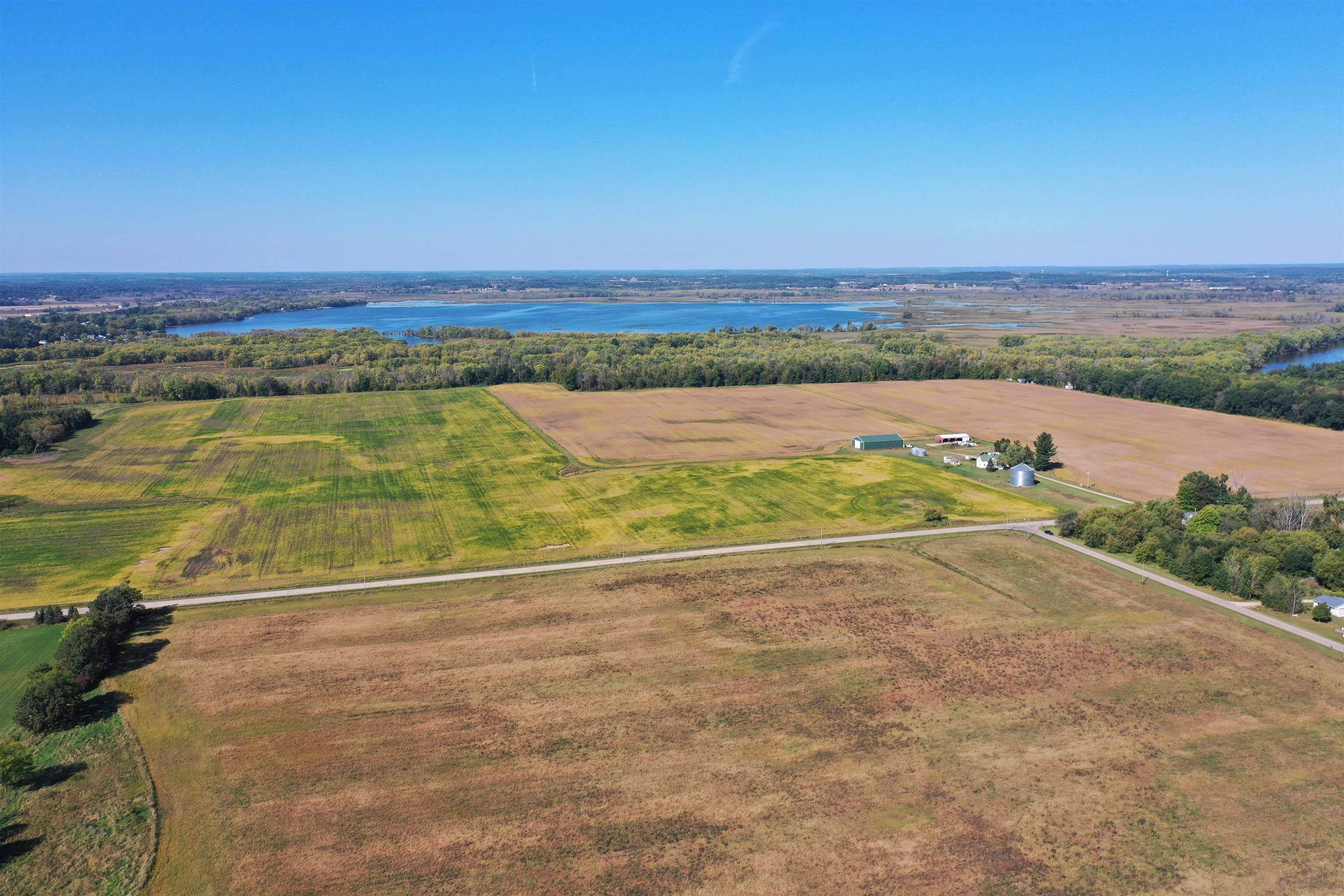 Fremont, WI 54940,327 AC +- County Road H