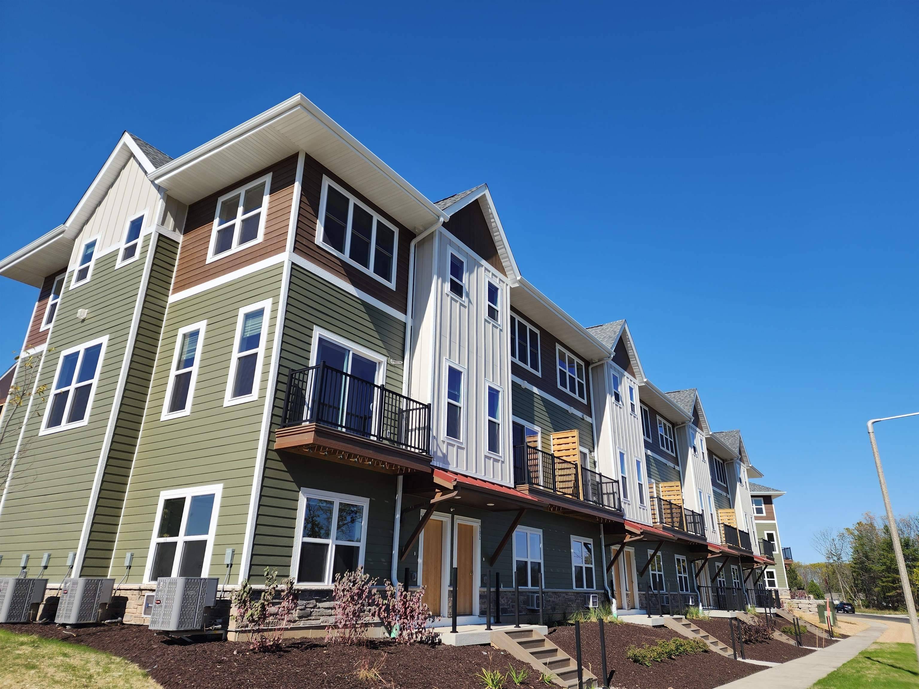 Fitchburg, WI 53711,2674 Notre Dame Drive #708