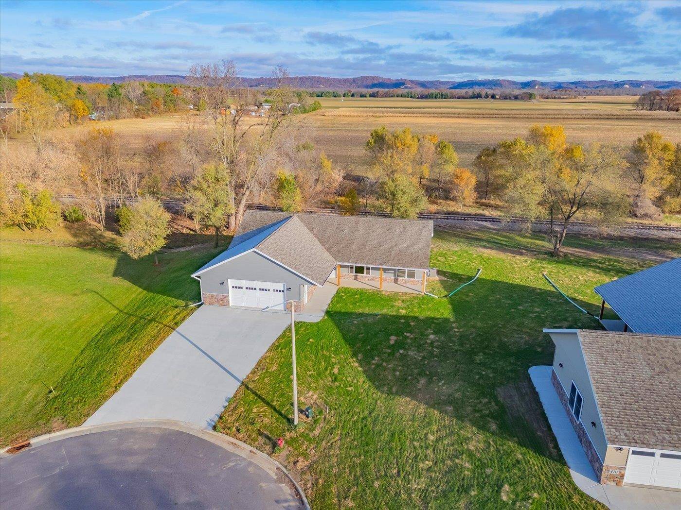 Arena, WI 53503,425 Mourning Dove Court