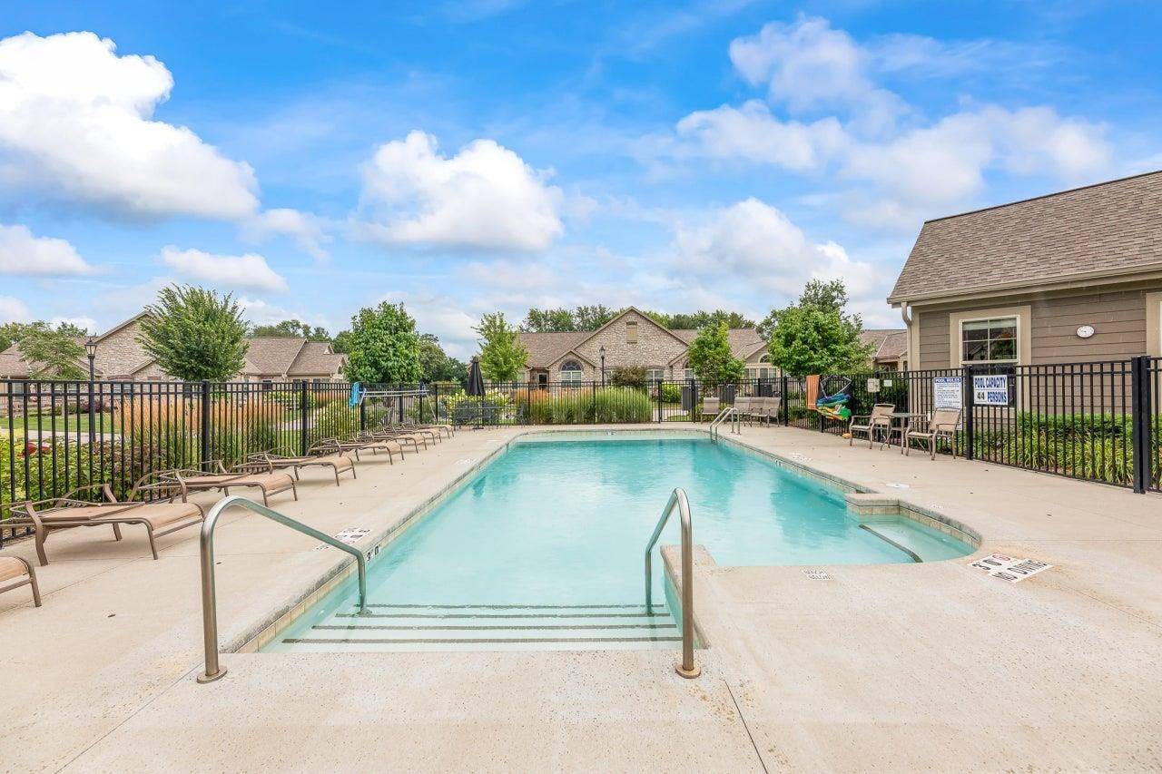 Oconomowoc, WI 53066,1012 Ann Marie Way