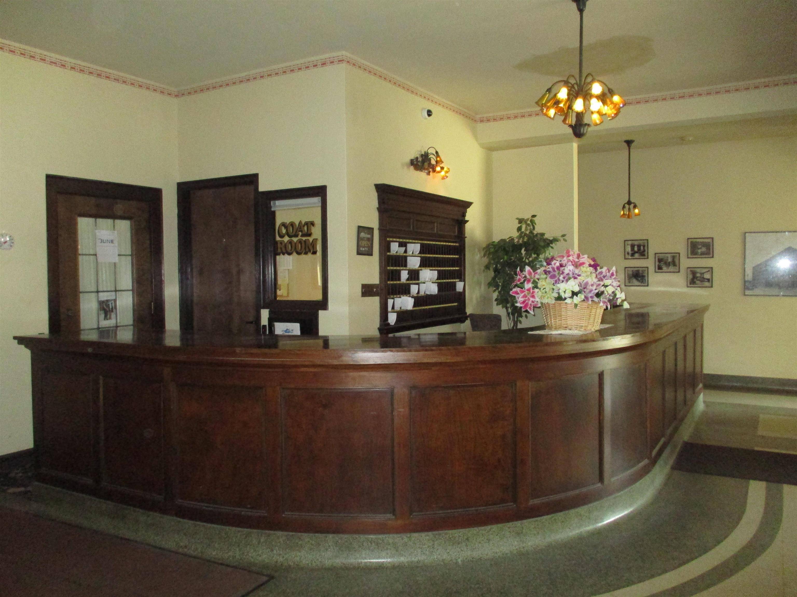 Beaver Dam, WI 53916,103 E Maple Avenue