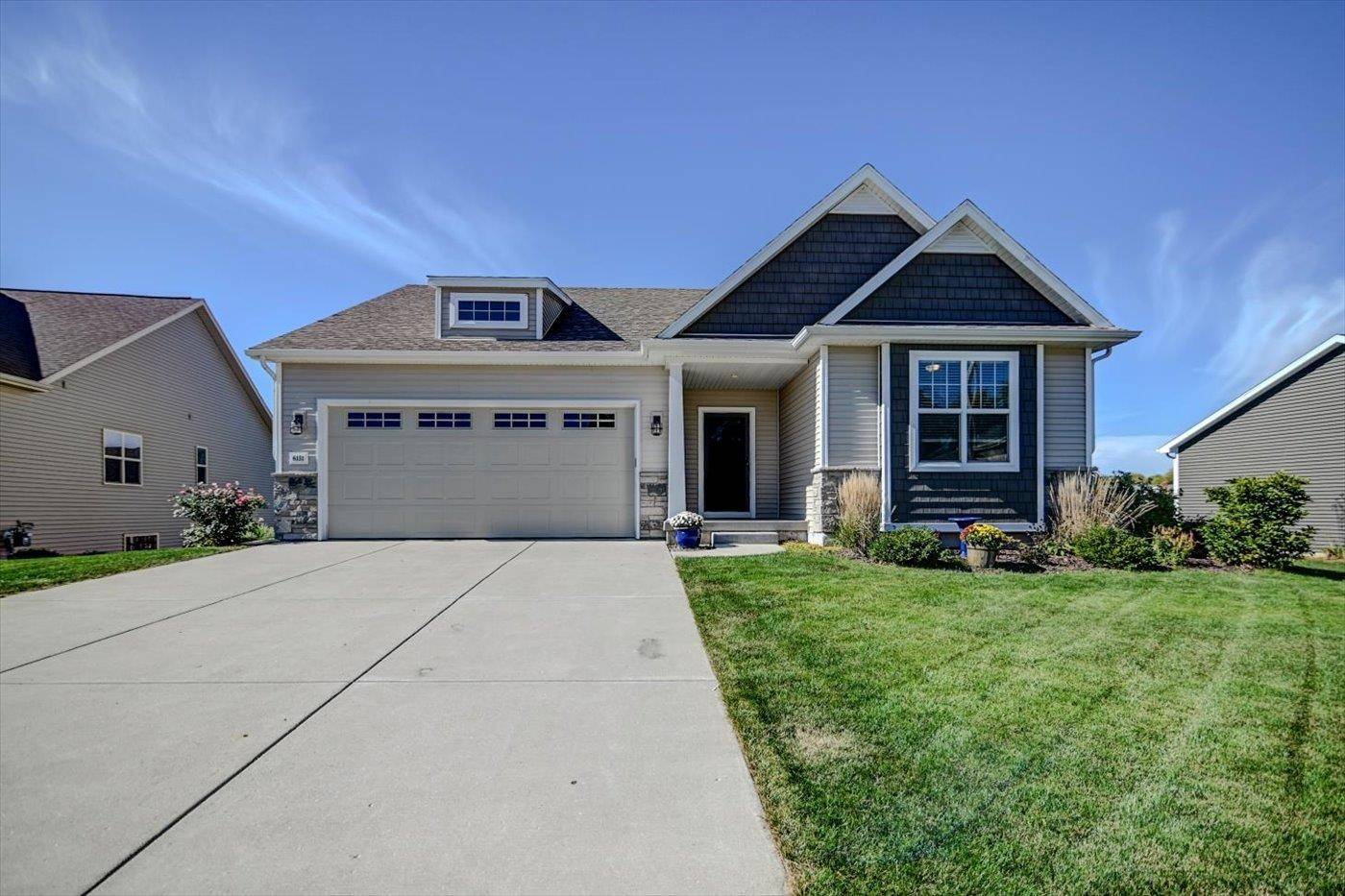 Mcfarland, WI 53558,6151 Pine Ridge Way