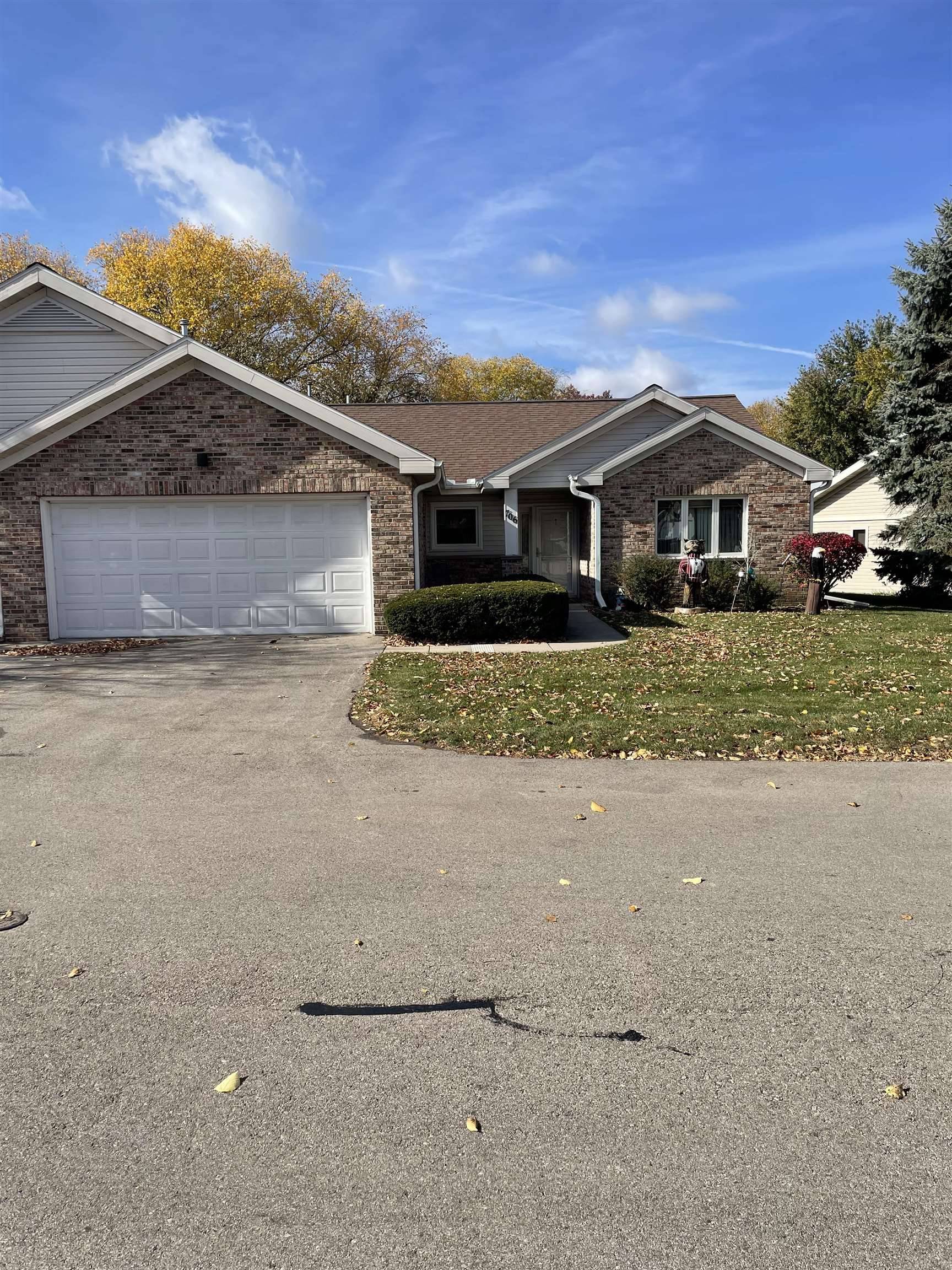 Madison, WI 53717,706 Saukdale Way