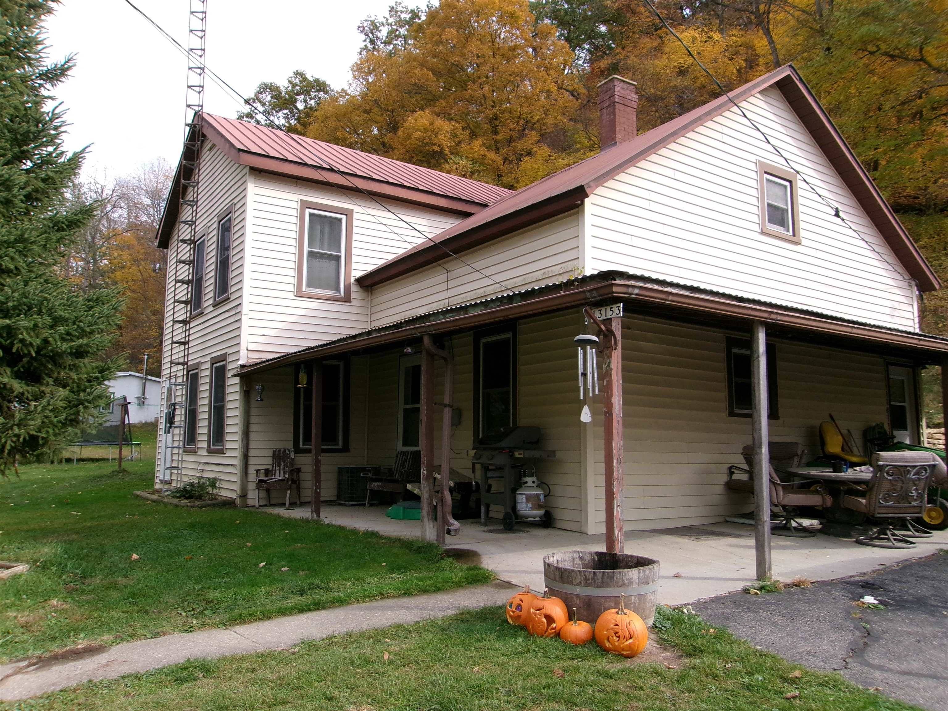 Glen Haven, WI 53810,13153 Rock School Road Road