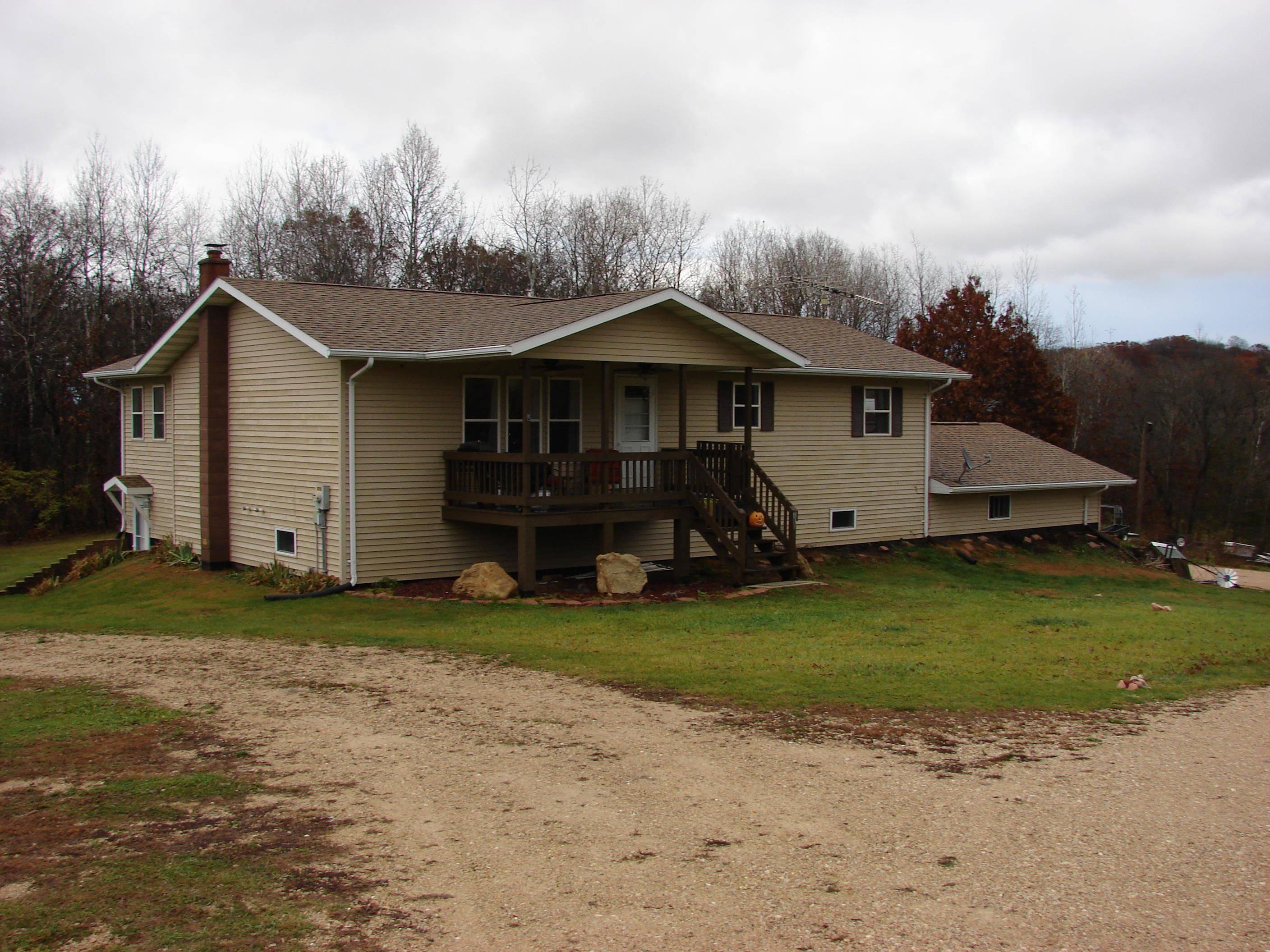 Woodman, WI 53816-9623,14704 Valley View Road