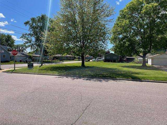 Sauk City, WI 53583,405 Hemlock Street