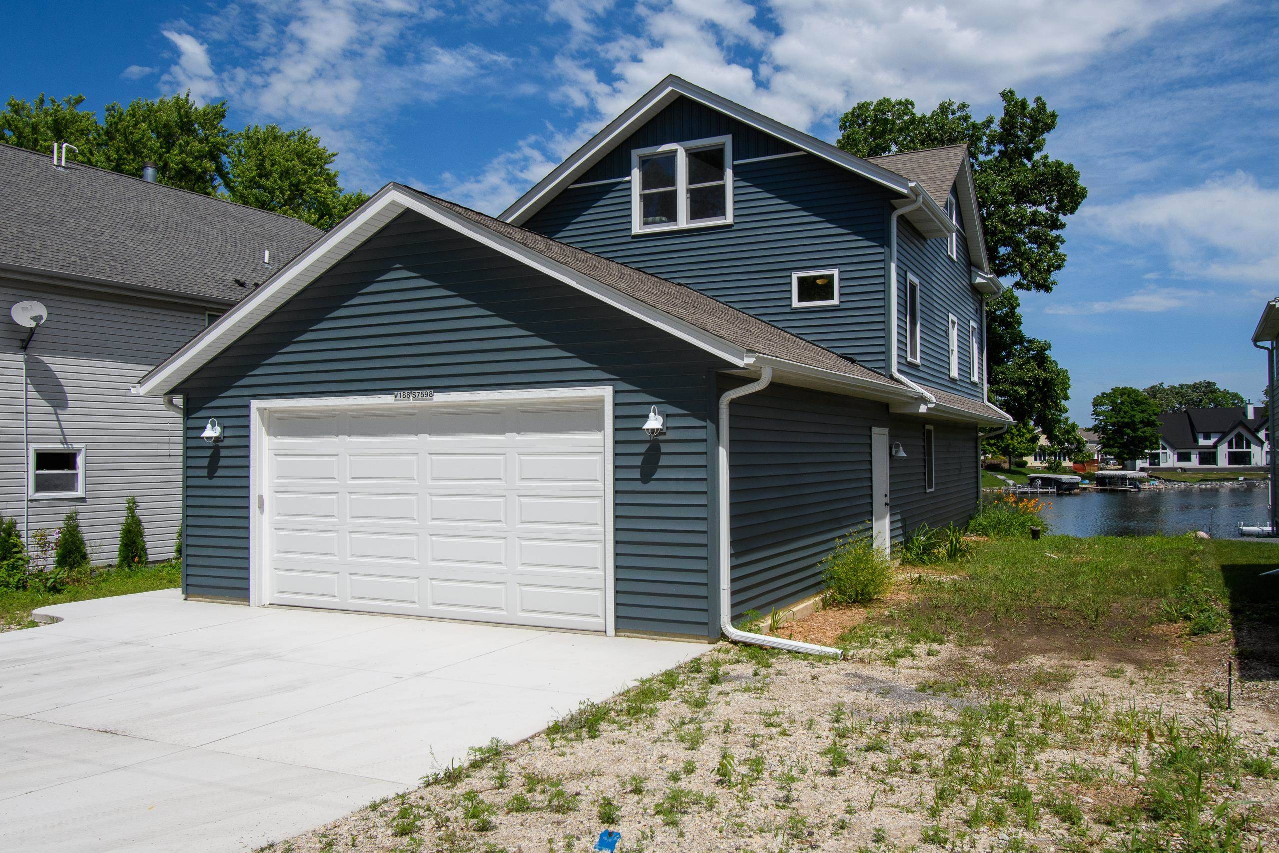 Muskego, WI 53150,W188S7598 Oak Grove Drive