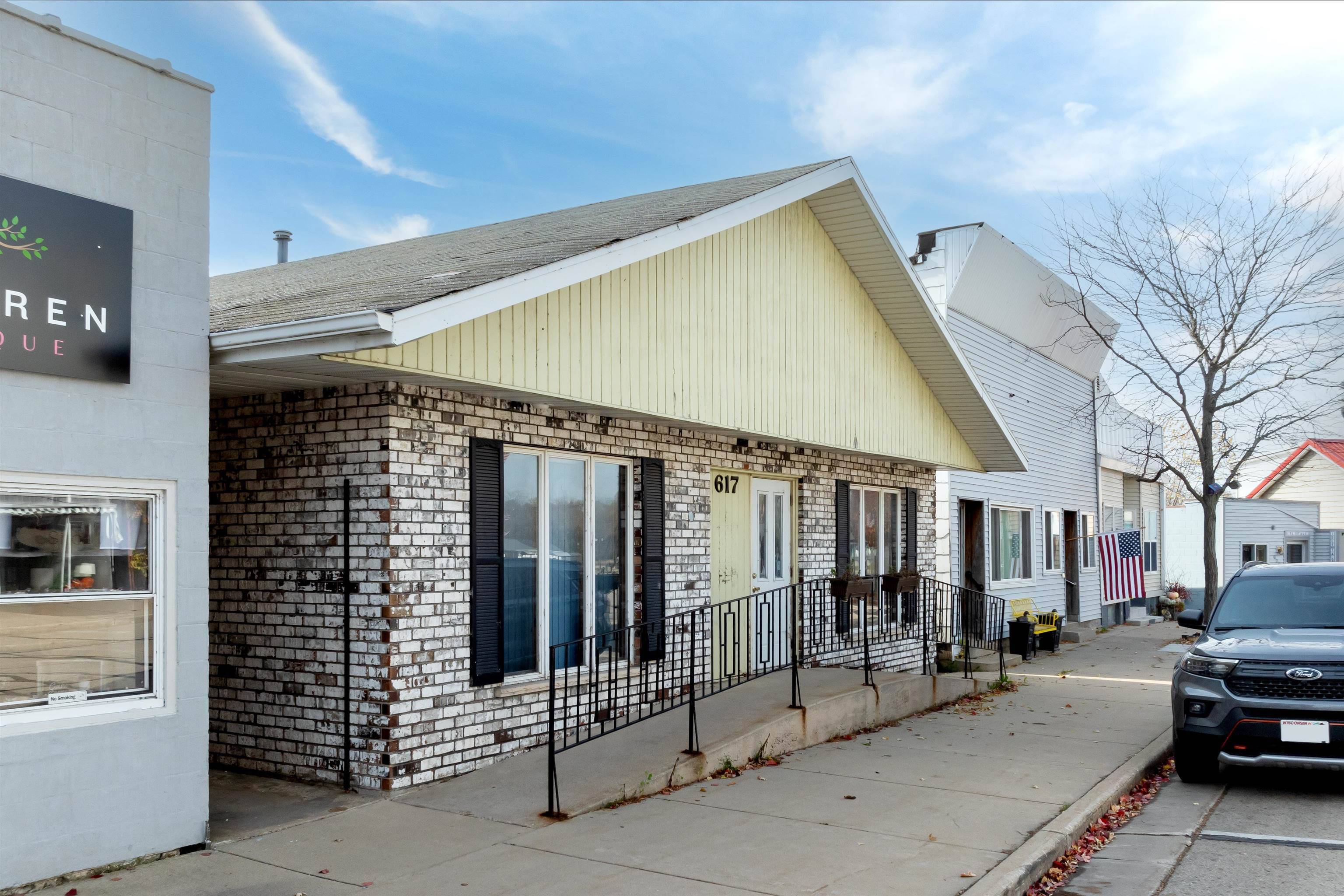 Princeton, WI 54968,617 W Water Street