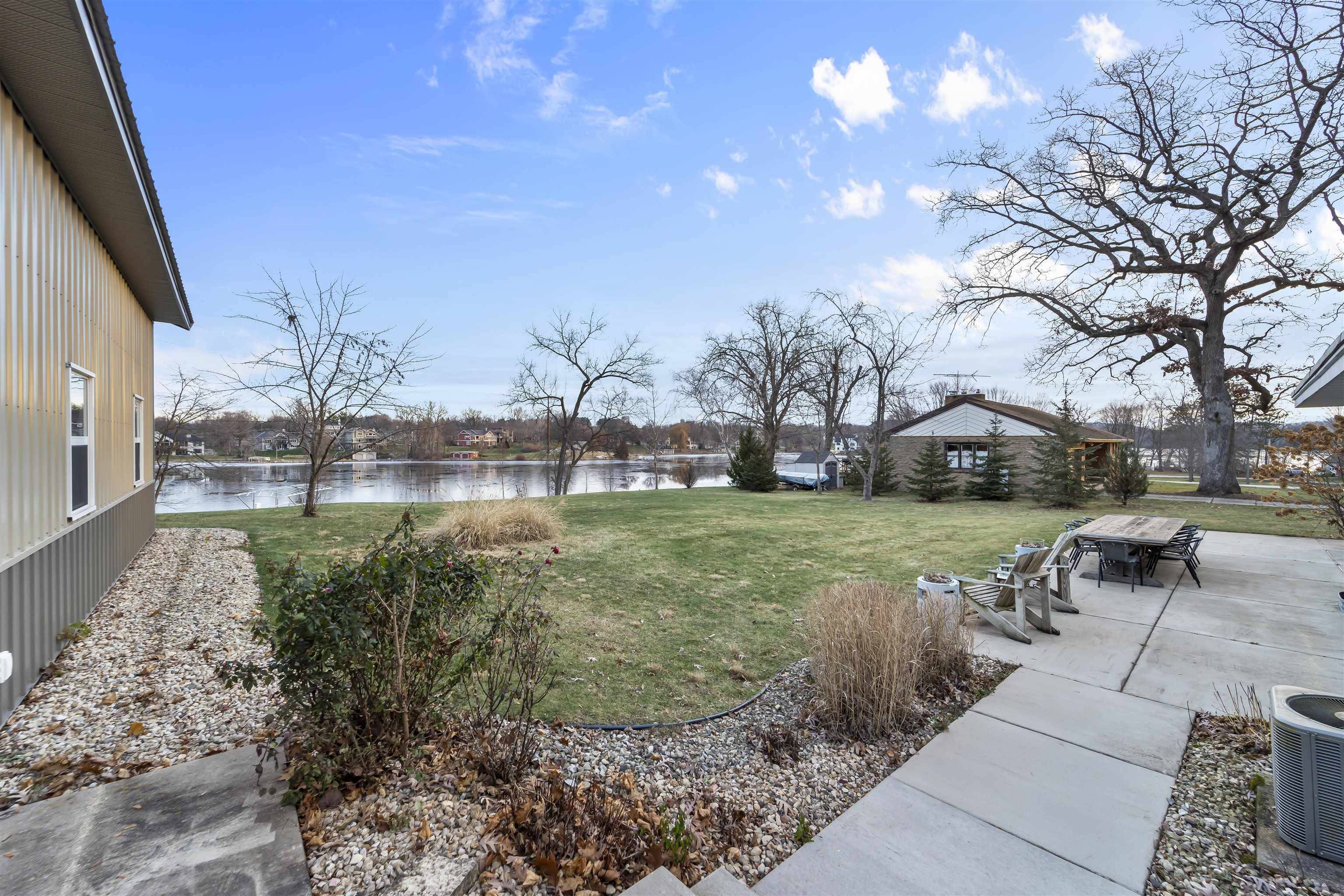 Prairie Du Sac, WI 53578,E12076 Grubers Grove Road