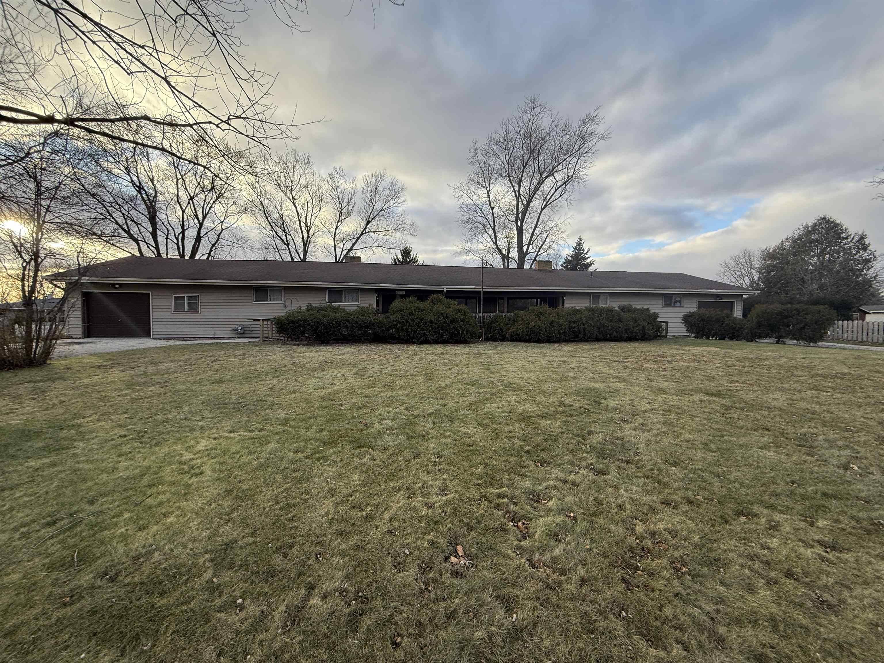 Janesville, WI 53546,637 N Wright Road