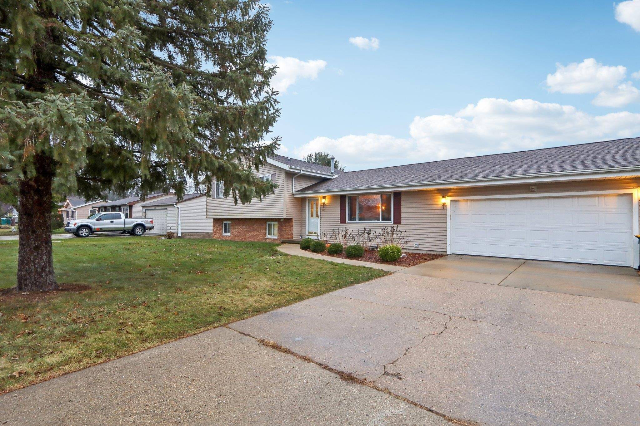 Fort Atkinson, WI 53538,301 Highland Avenue