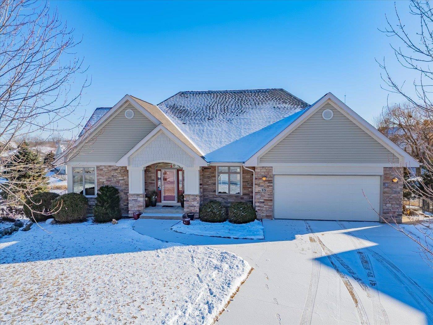 Middleton, WI 53562,15 Greystone Circle
