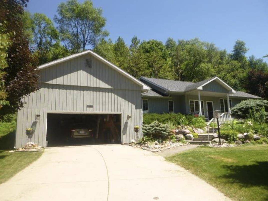 Cross Plains, WI 53528,2058 Glacier Circle