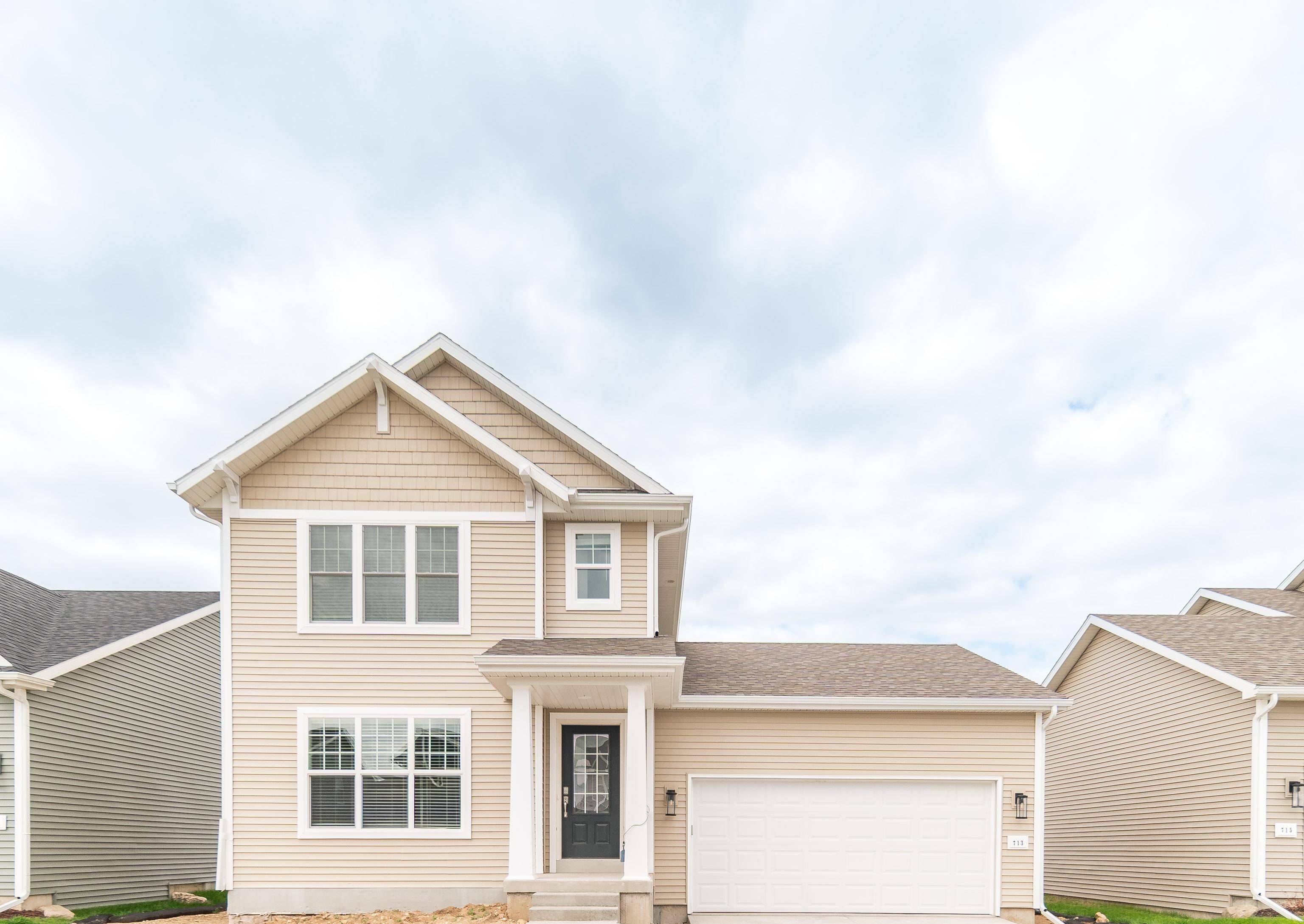 Waunakee, WI 53597,713 Indigo Lane