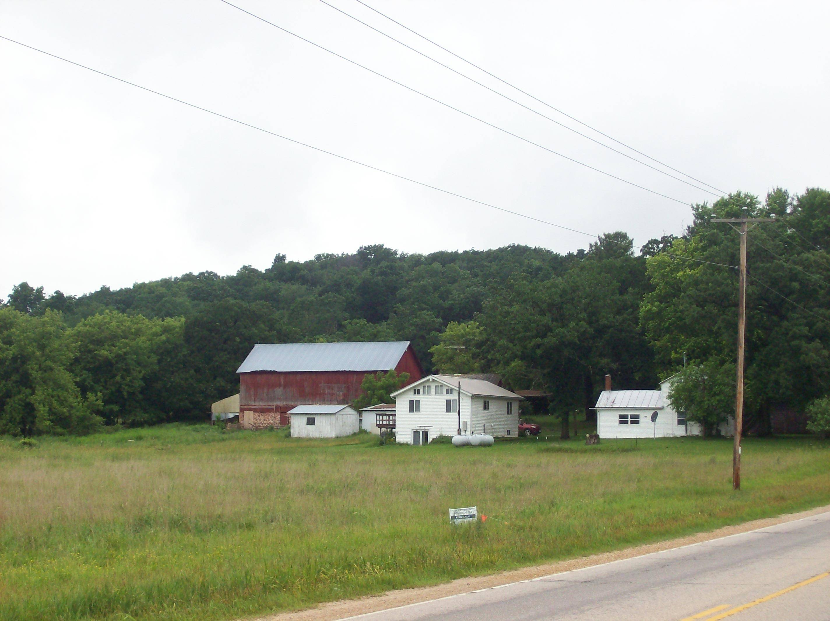 Dalton, WI 53926,W6051/W6055 County Road B