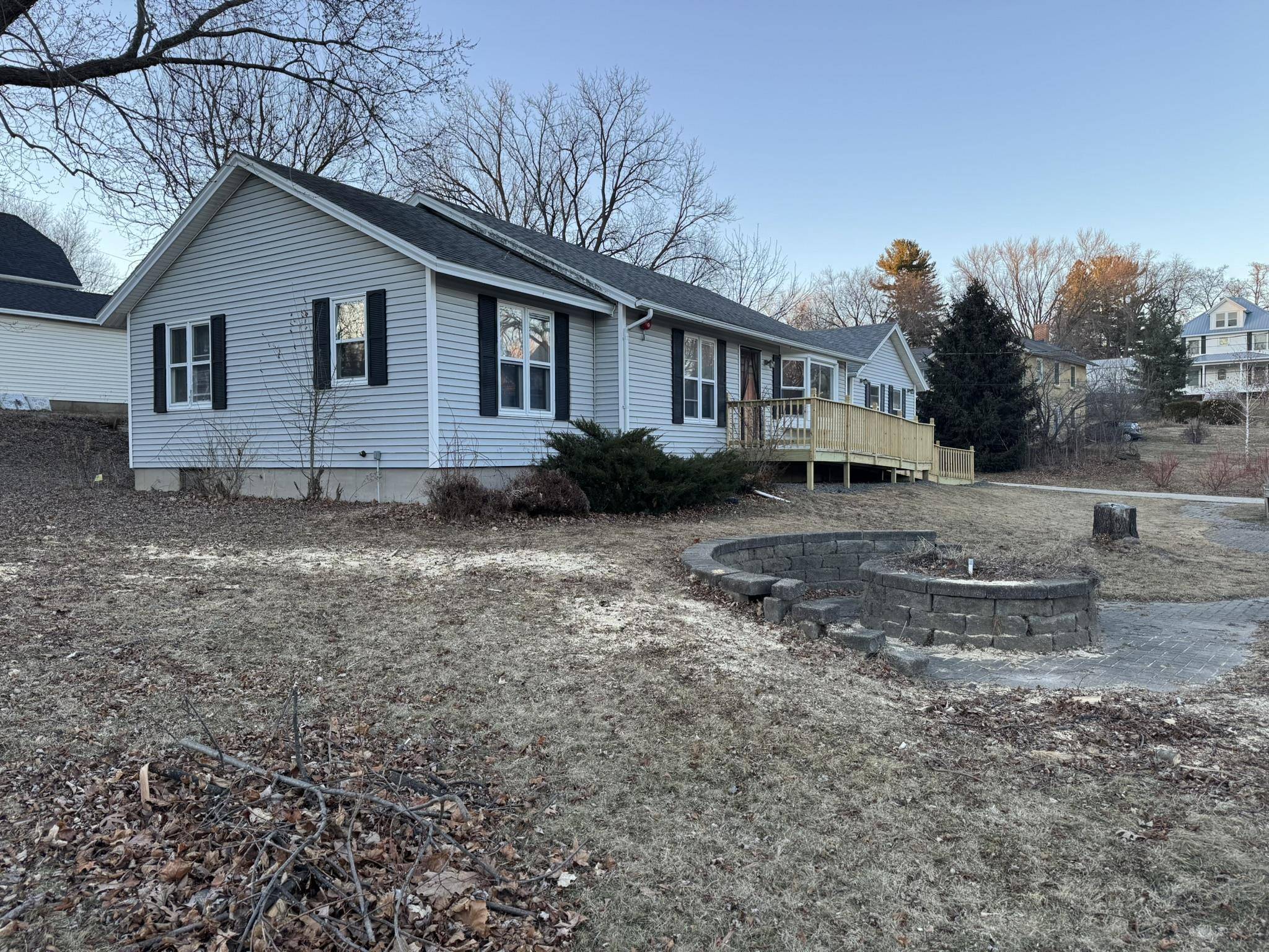 Mineral Point, WI 53565,404 Pine Street