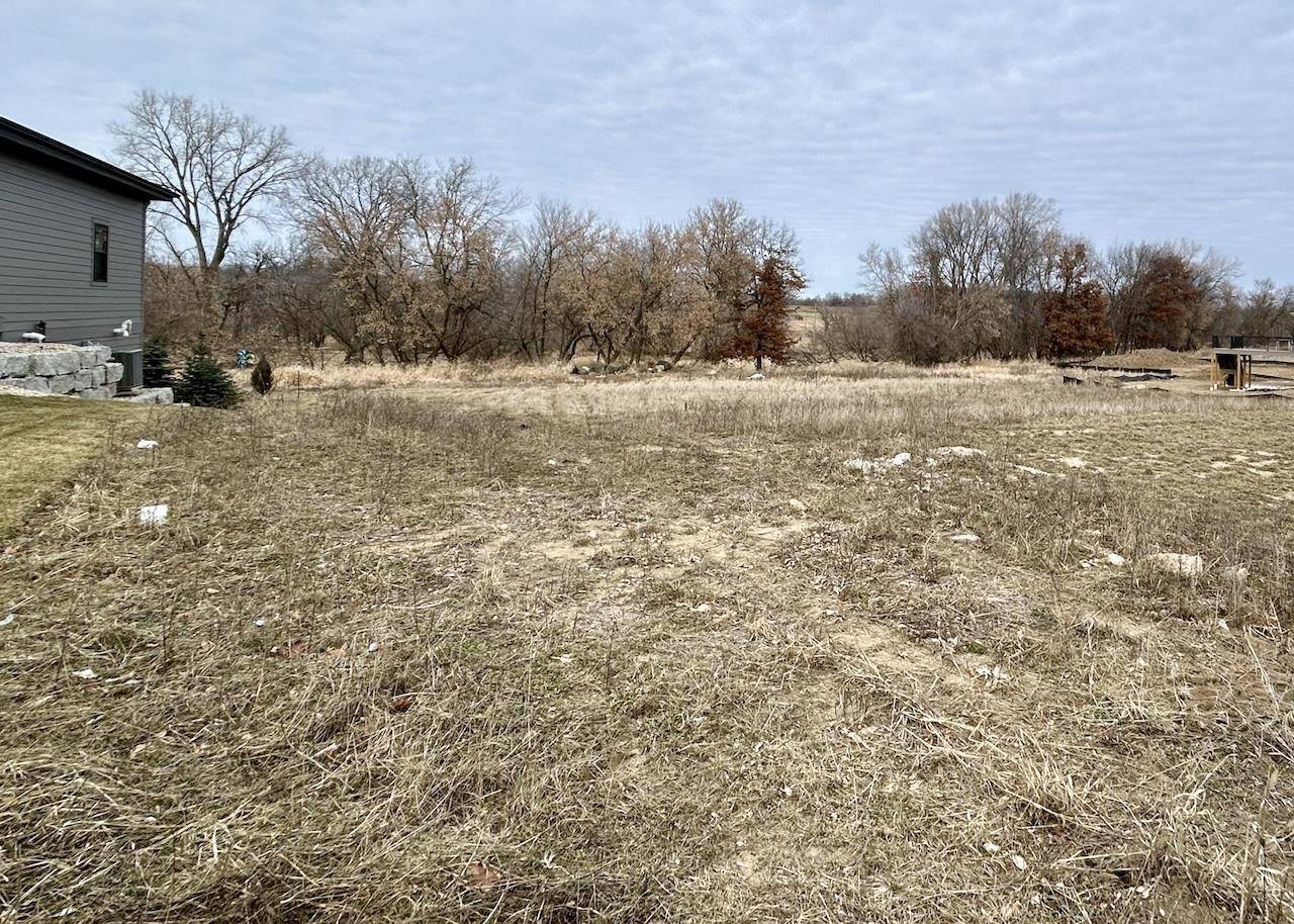 Deforest, WI 53532,7792 Bluestem Trail