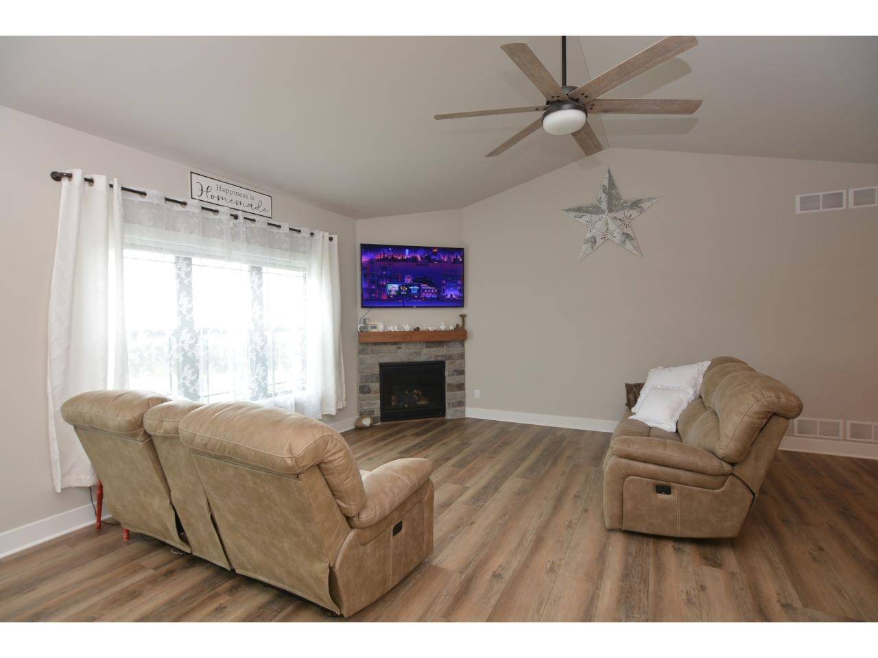 Waunakee, WI 53597,1108 Reese Trail