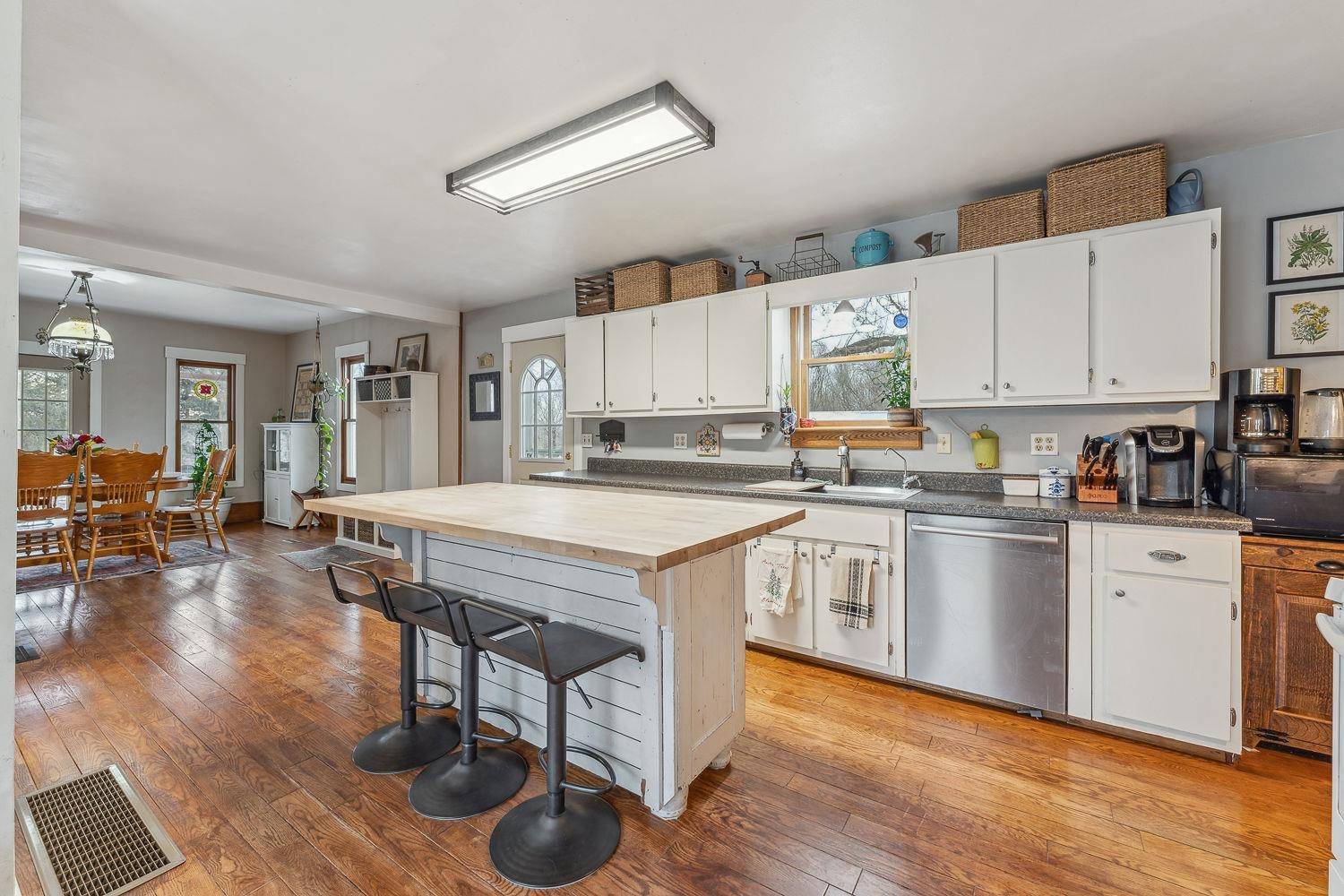Pardeeville, WI 53954,W3652 14th Road