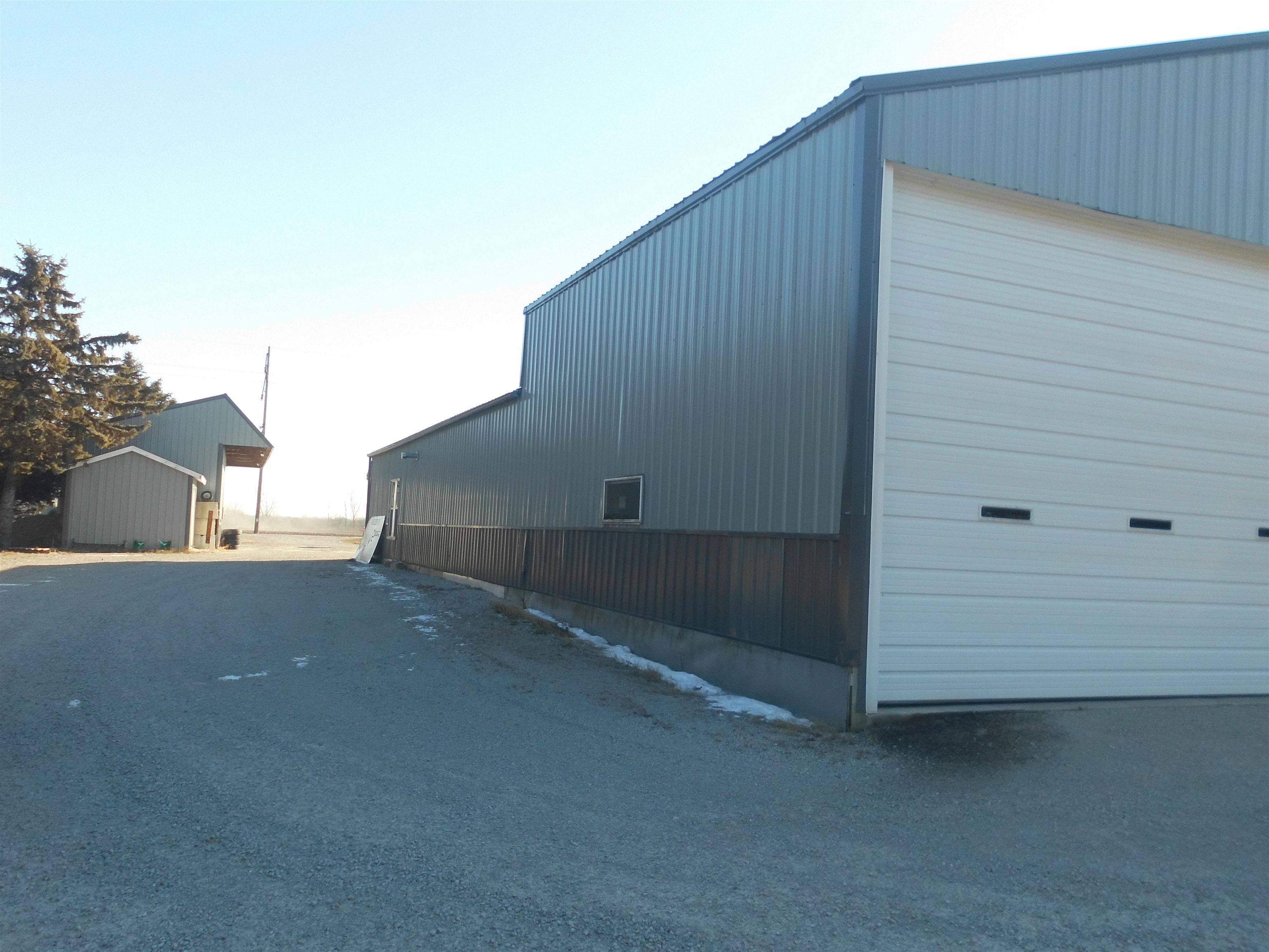 Waupun, WI 53963,N2610 Highway 49