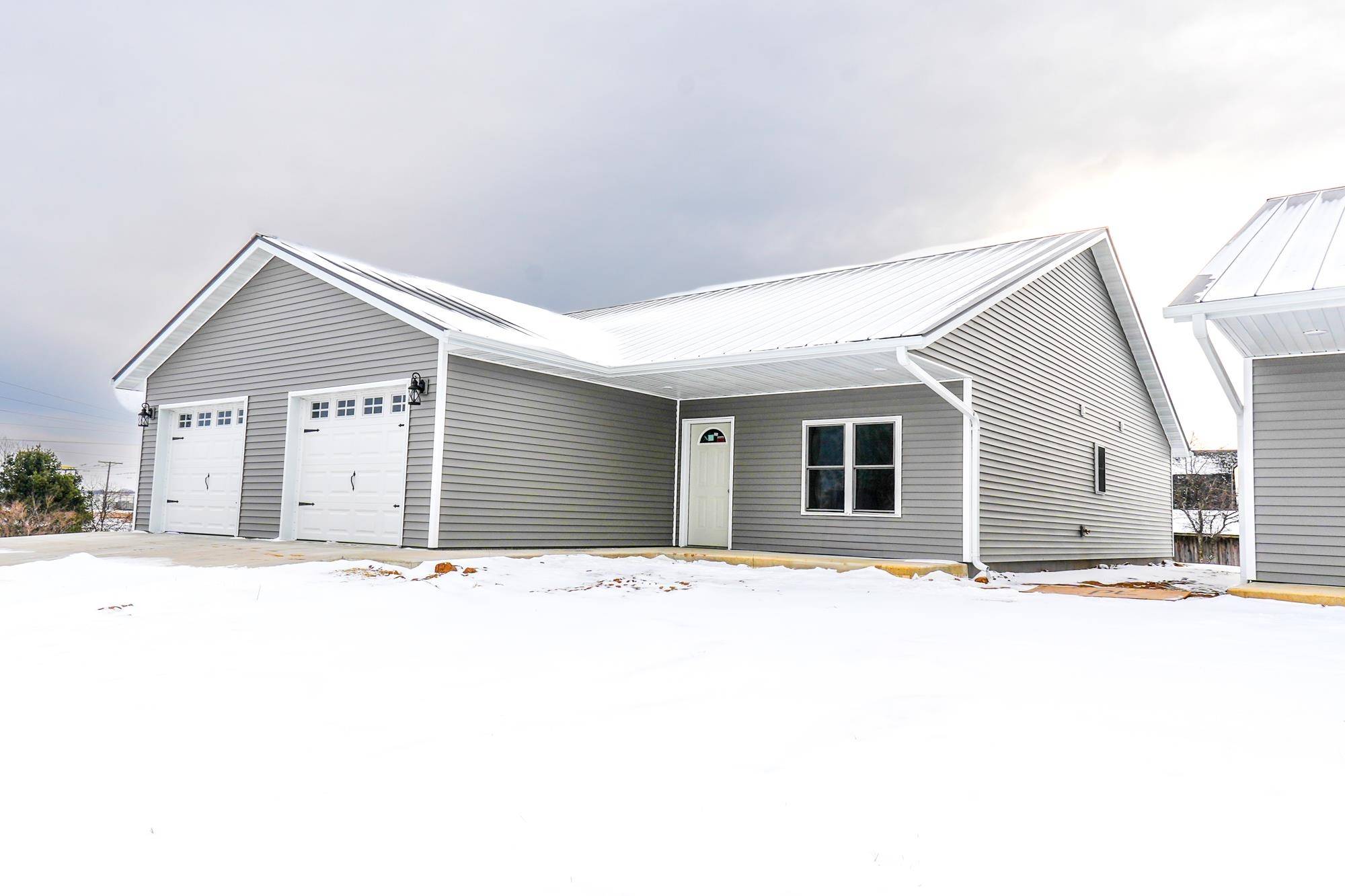 Hillsboro, WI 54634,711 Salsbery Circle #2
