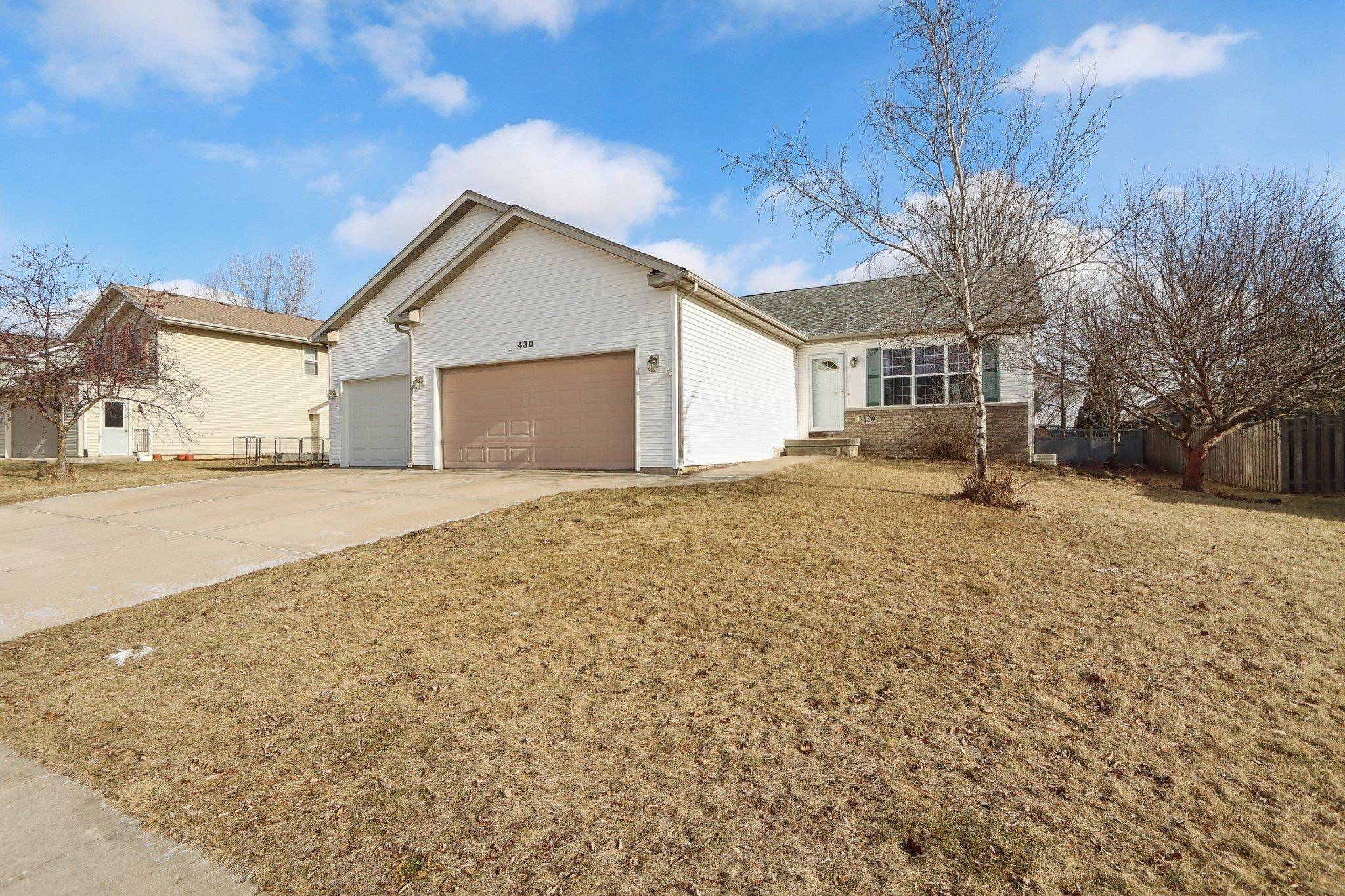 Deerfield, WI 53531,430 Kleine Street