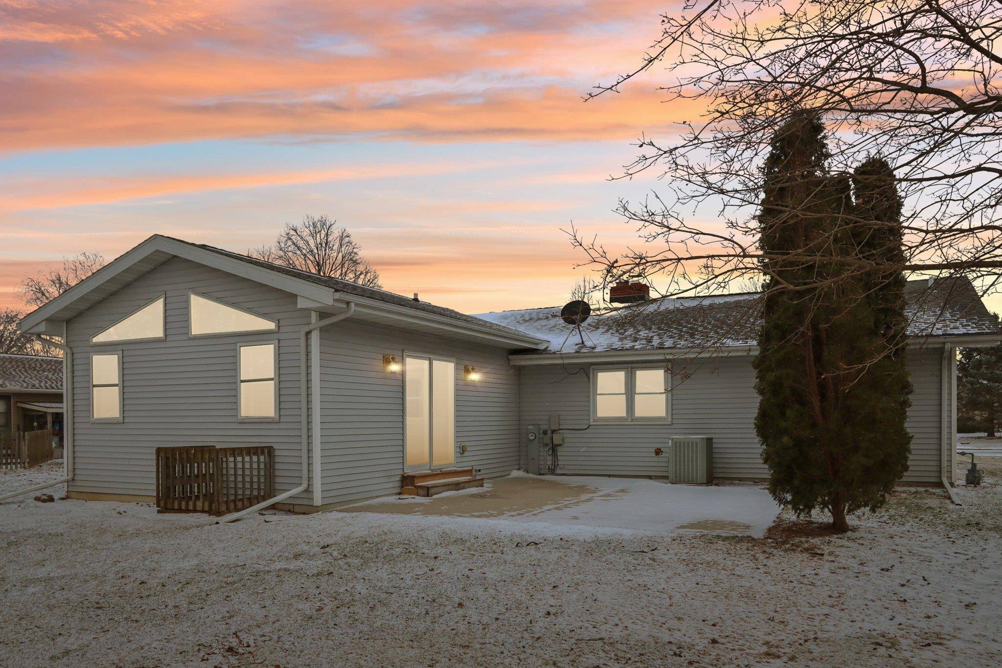 Prairie Du Sac, WI 53578,1602 Meadowlark Lane