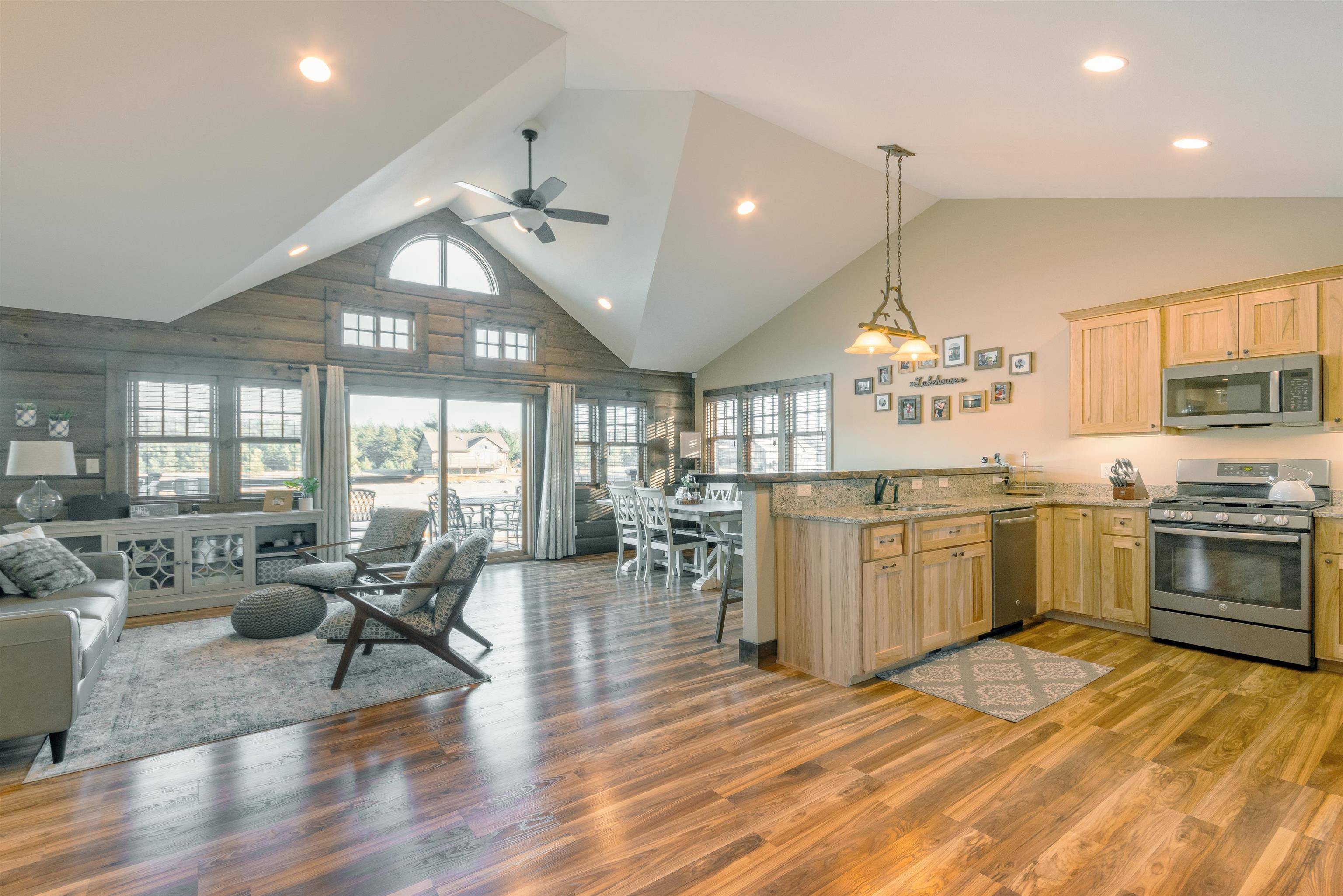 New Lisbon, WI 53950,N7634 N Stone Gate Drive