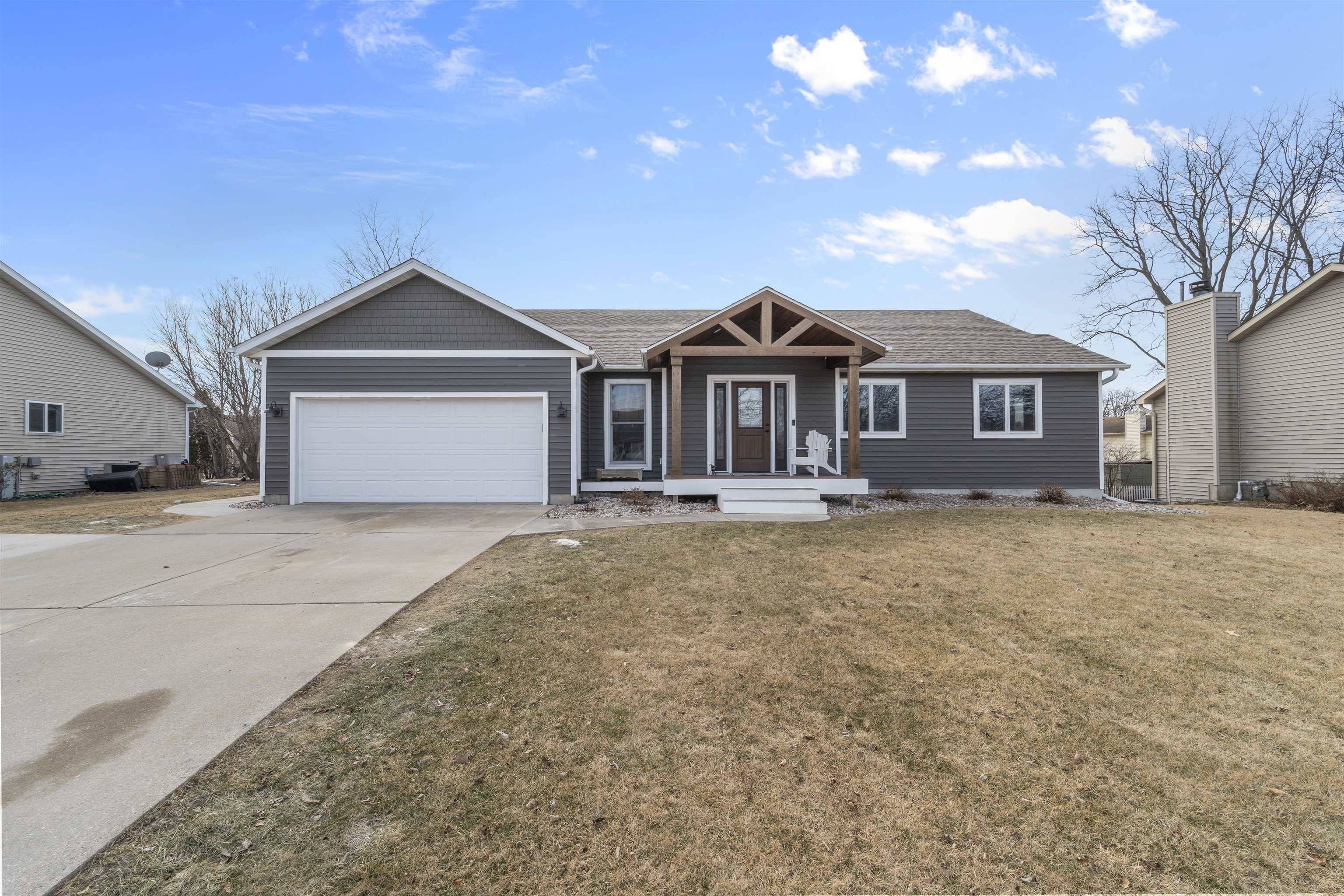 Verona, WI 53593,841 Glenview Drive