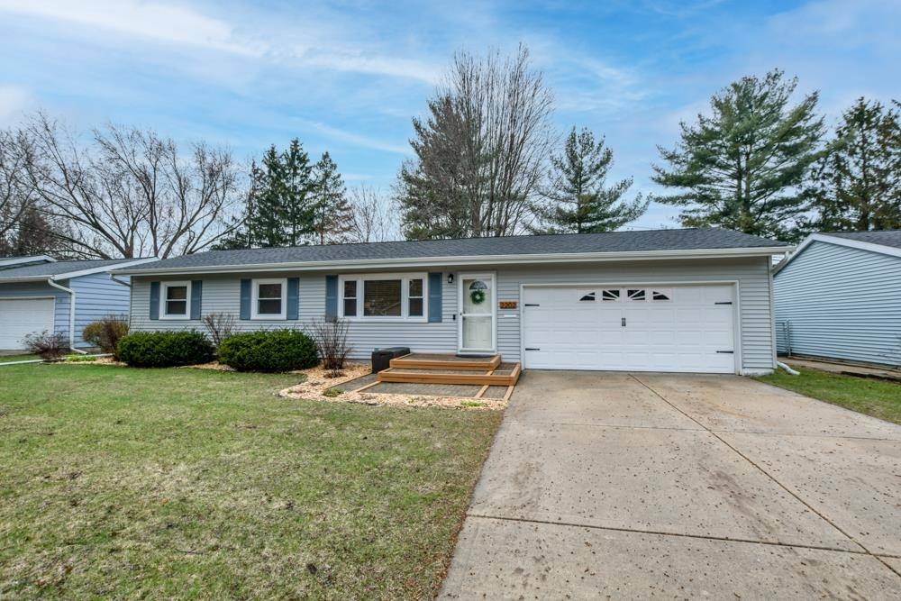 Madison, WI 53711,2202 Jonquil Road