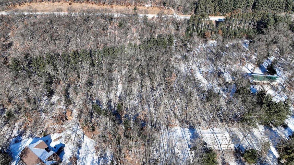 Coloma, WI 54930,5.01 Acres Burr Oak Court