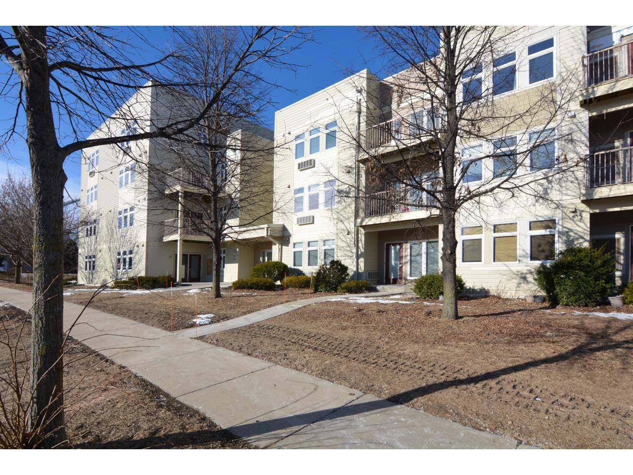 Madison, WI 53719,8206 Starr Grass Drive #212
