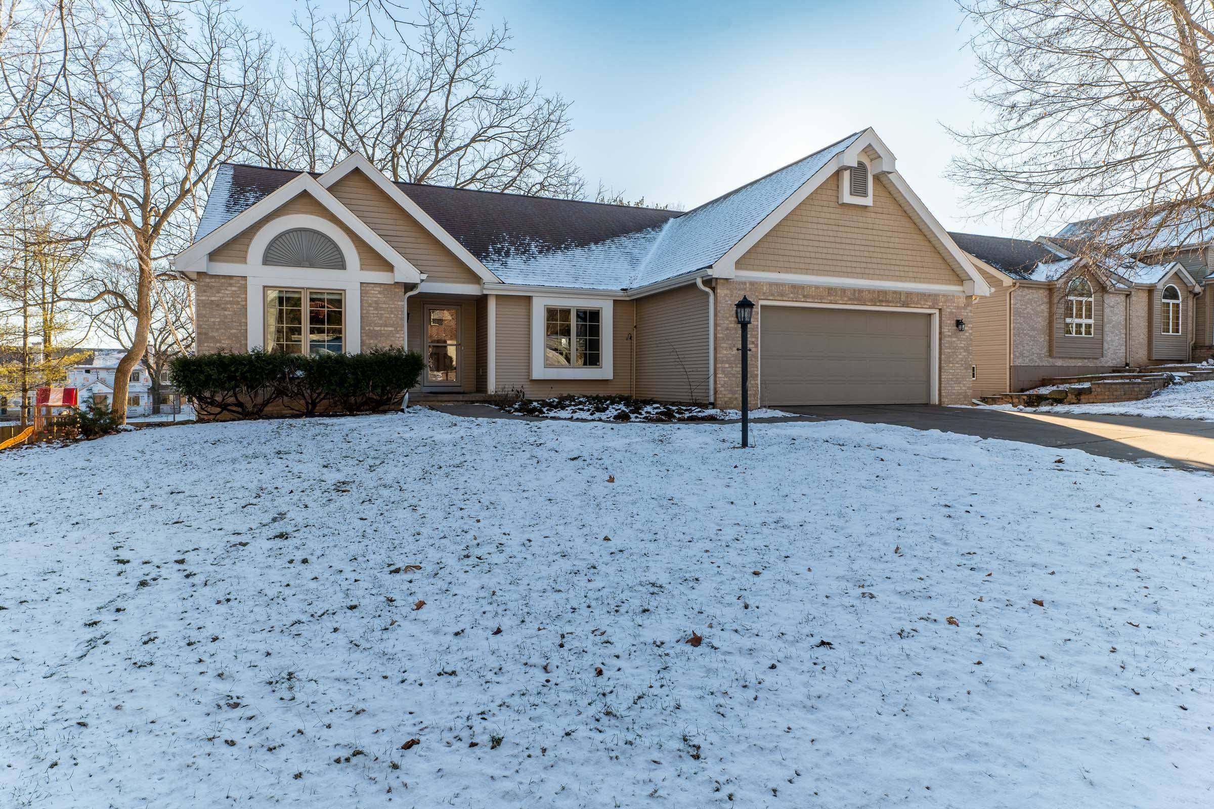 Madison, WI 53719,925 S Holt Circle