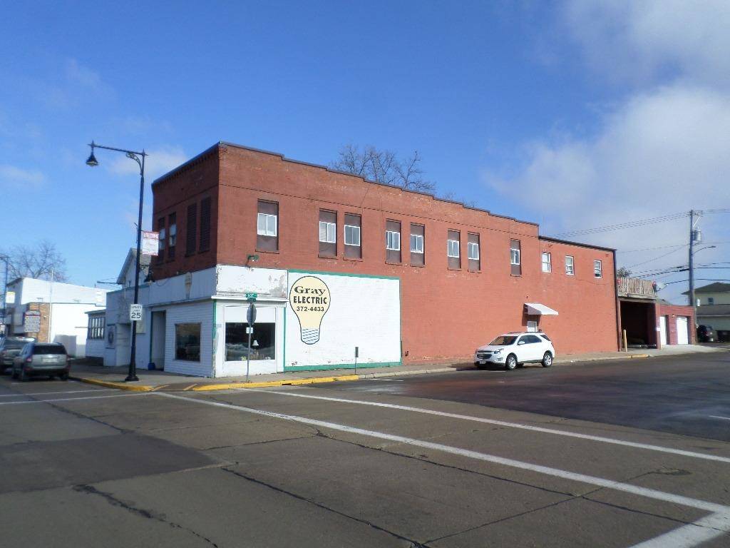 Tomah, WI 54660,320 - 322 Superior Avenue